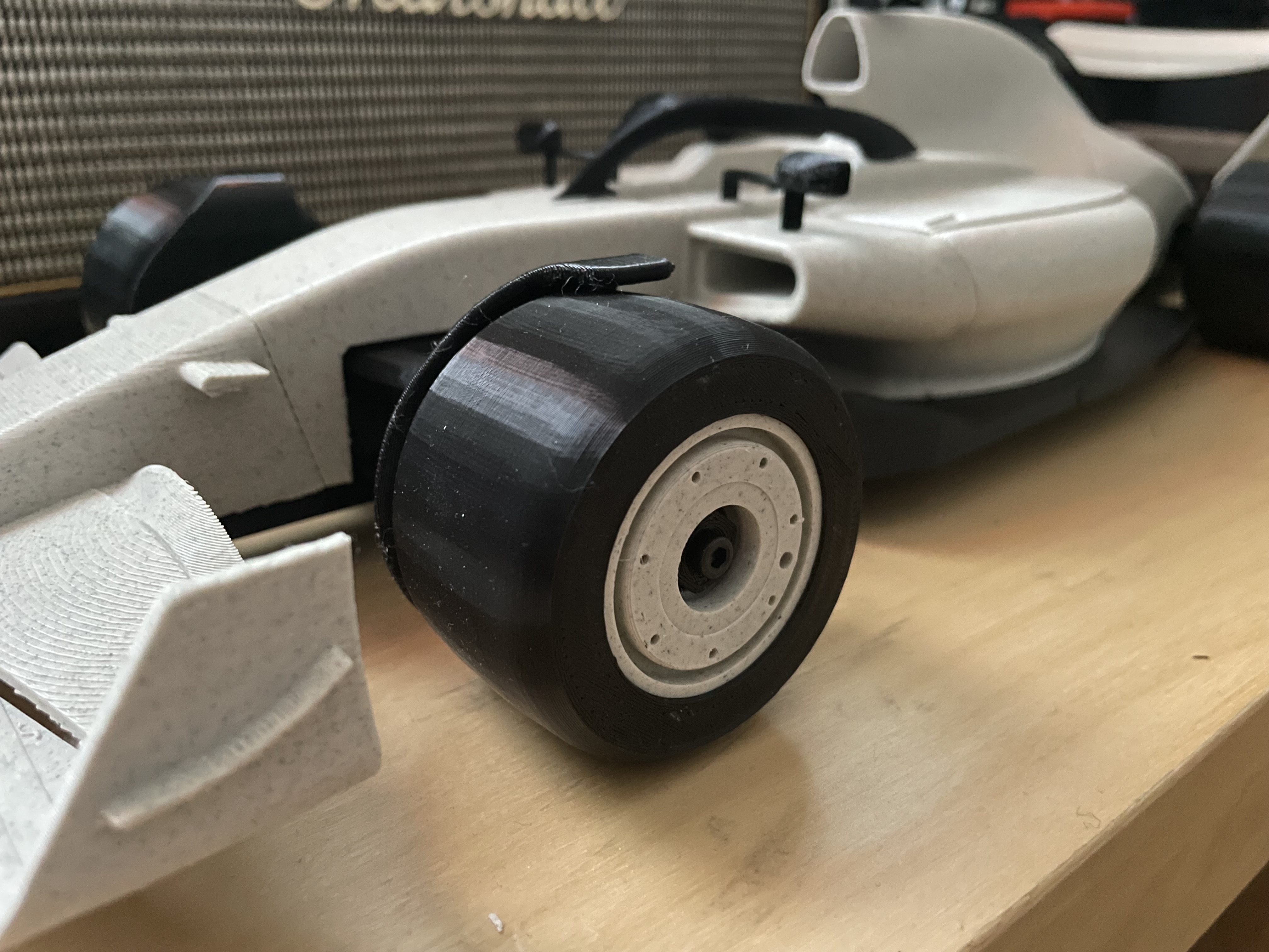 Free STL File Wheels For OpenRC F1 For F104 Tires And Differential・3D