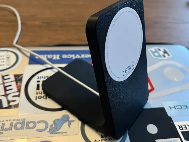 iphone magsafe stand anker 313