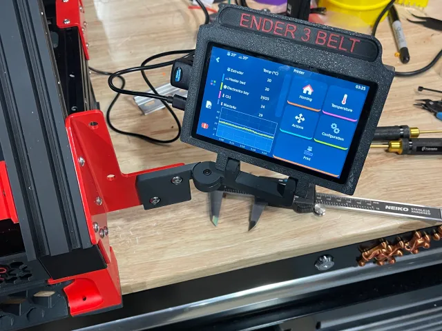 HDMI5 screen case and mount