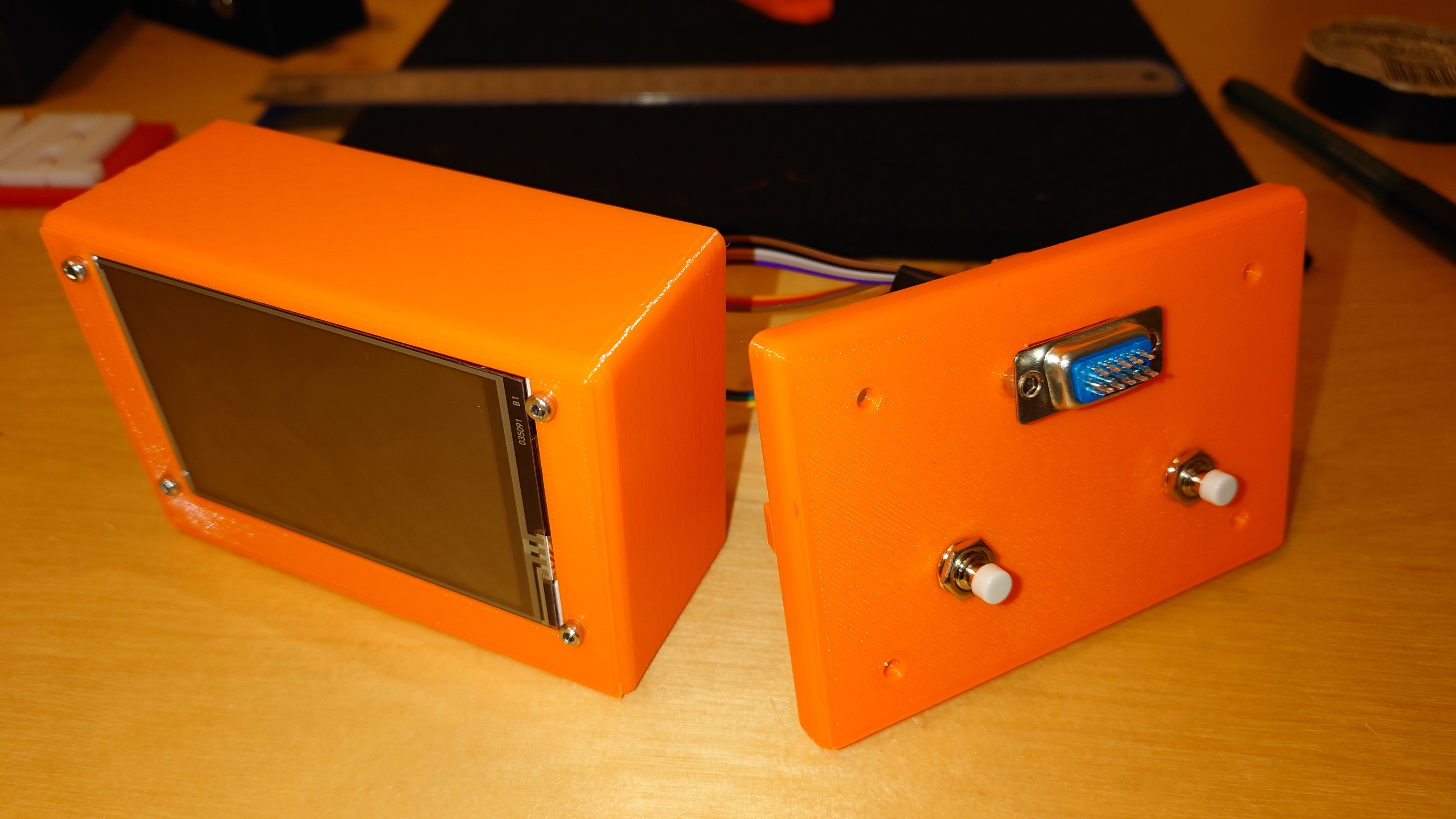 Raspberry Pi 3.5 TFT Display Interface Box by RiotOne Download free STL model