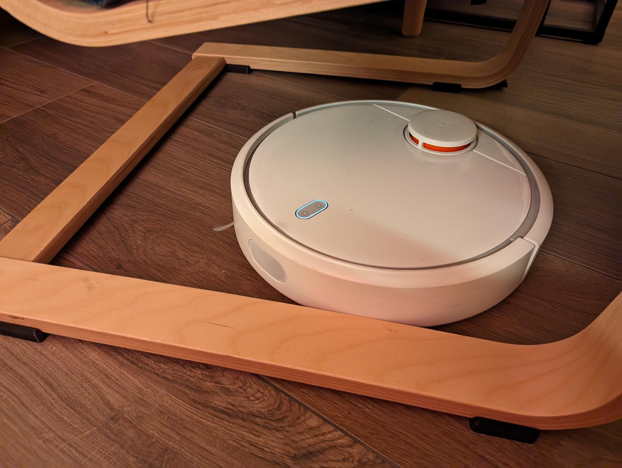 Ikea Poang Poäng Vacuum Robot Anti Stuck