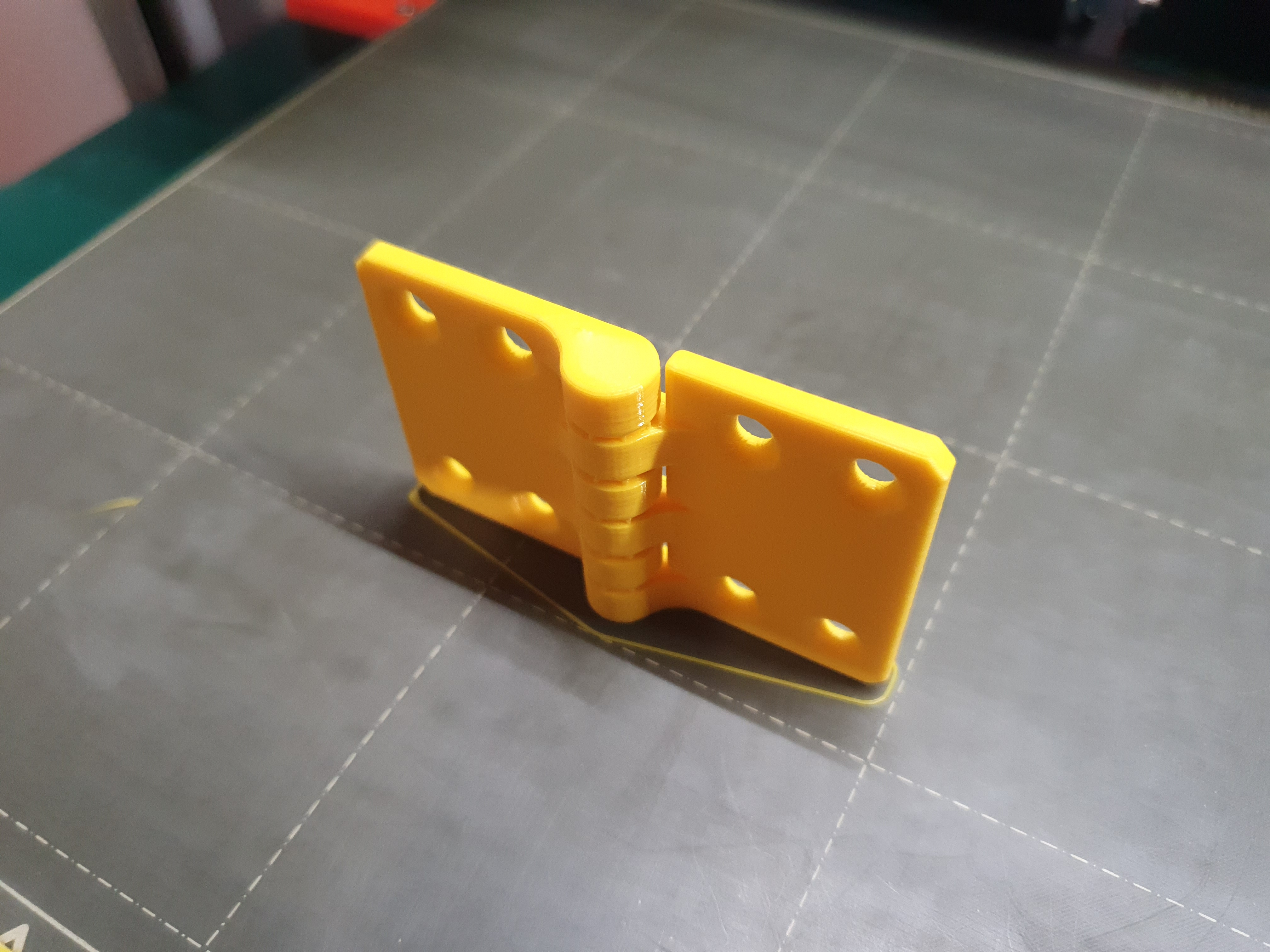 Miniatura 3 do modelo 3D Parametric hinge (vertically printed) - ROBUST