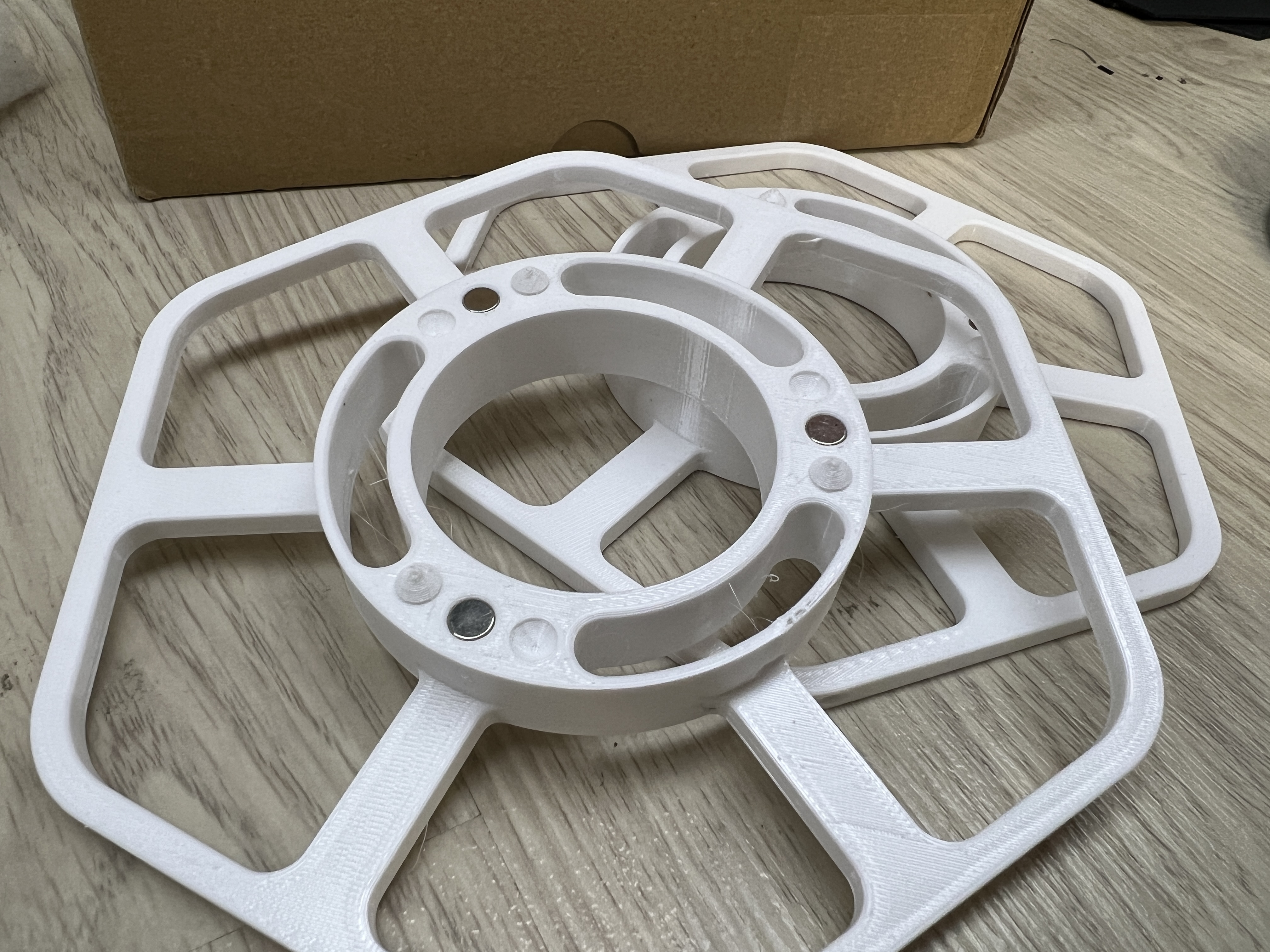 Miniatura 2 do modelo 3D Sample Spool Holder (Magnet)