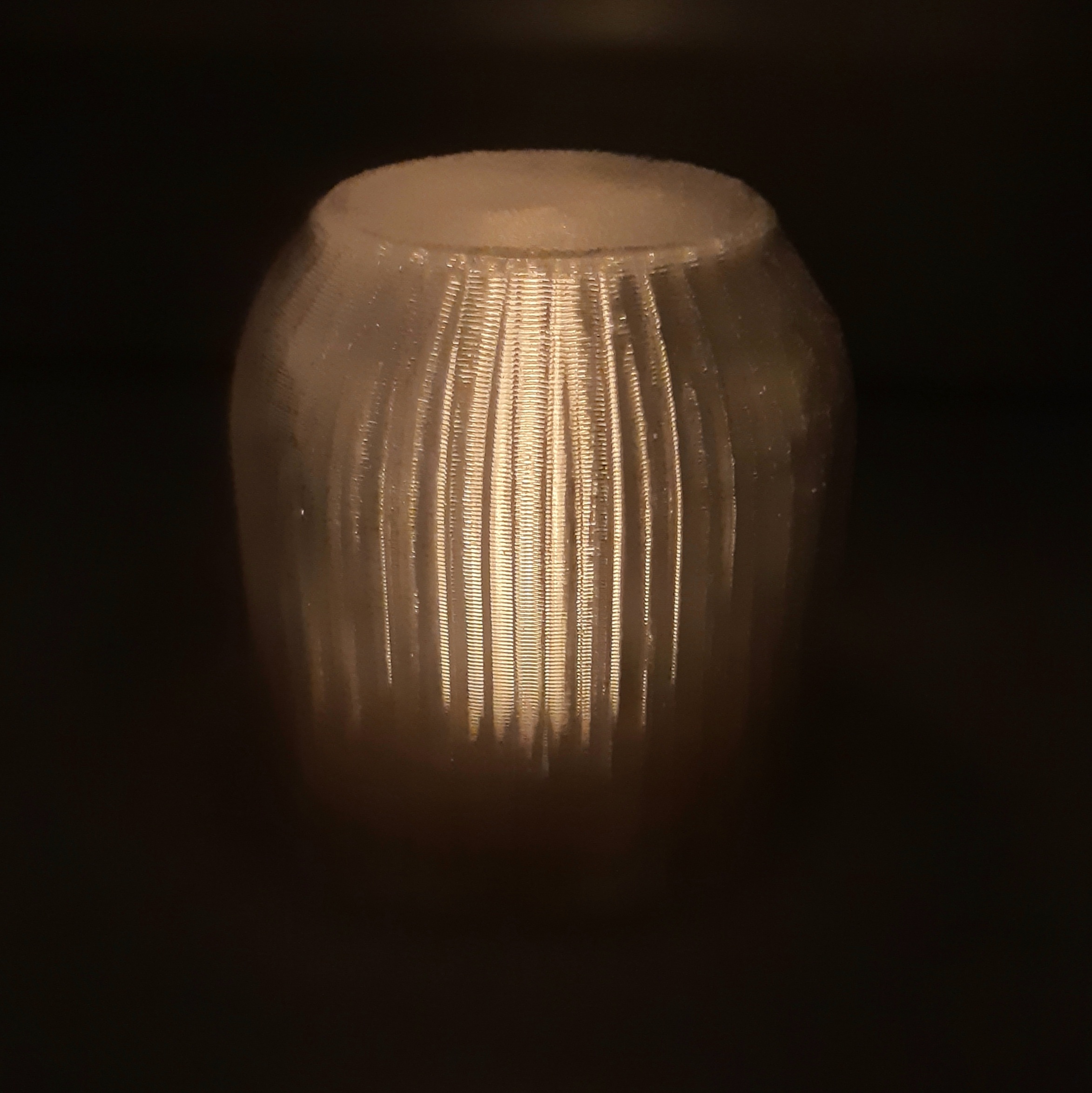 Miniatura 2 do modelo 3D Moire LED tealight diffuser
