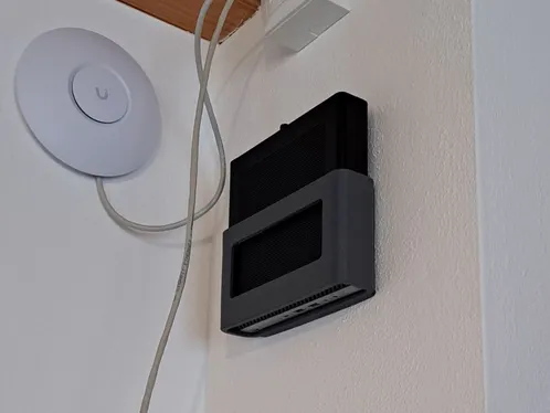 Wall mount for HP Elitedesk 800 G4