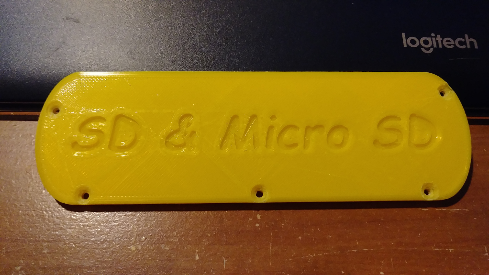 SD & Micro SD Card Holder by Neptune769 Download free STL model