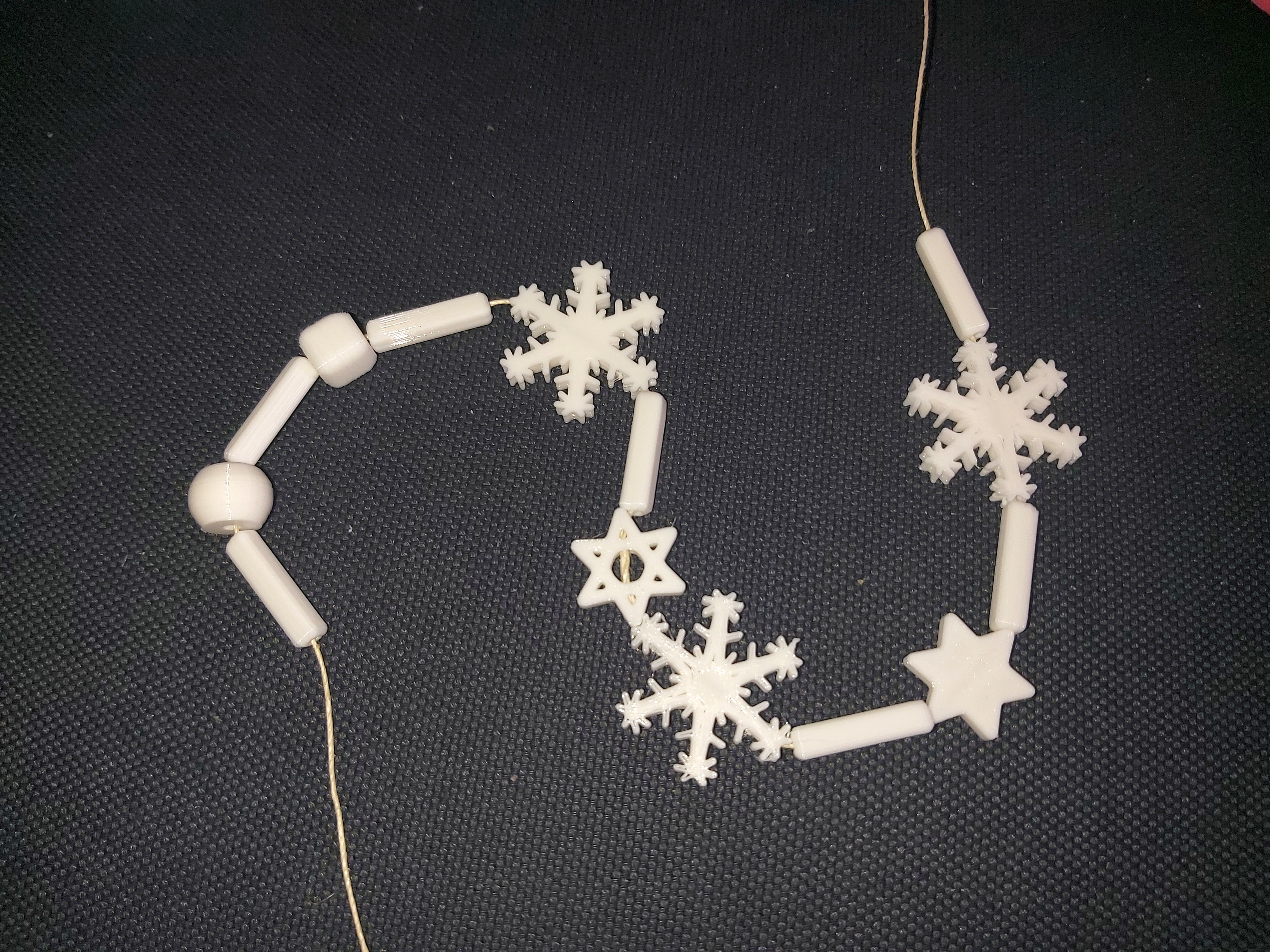 Christmas Bead Chain