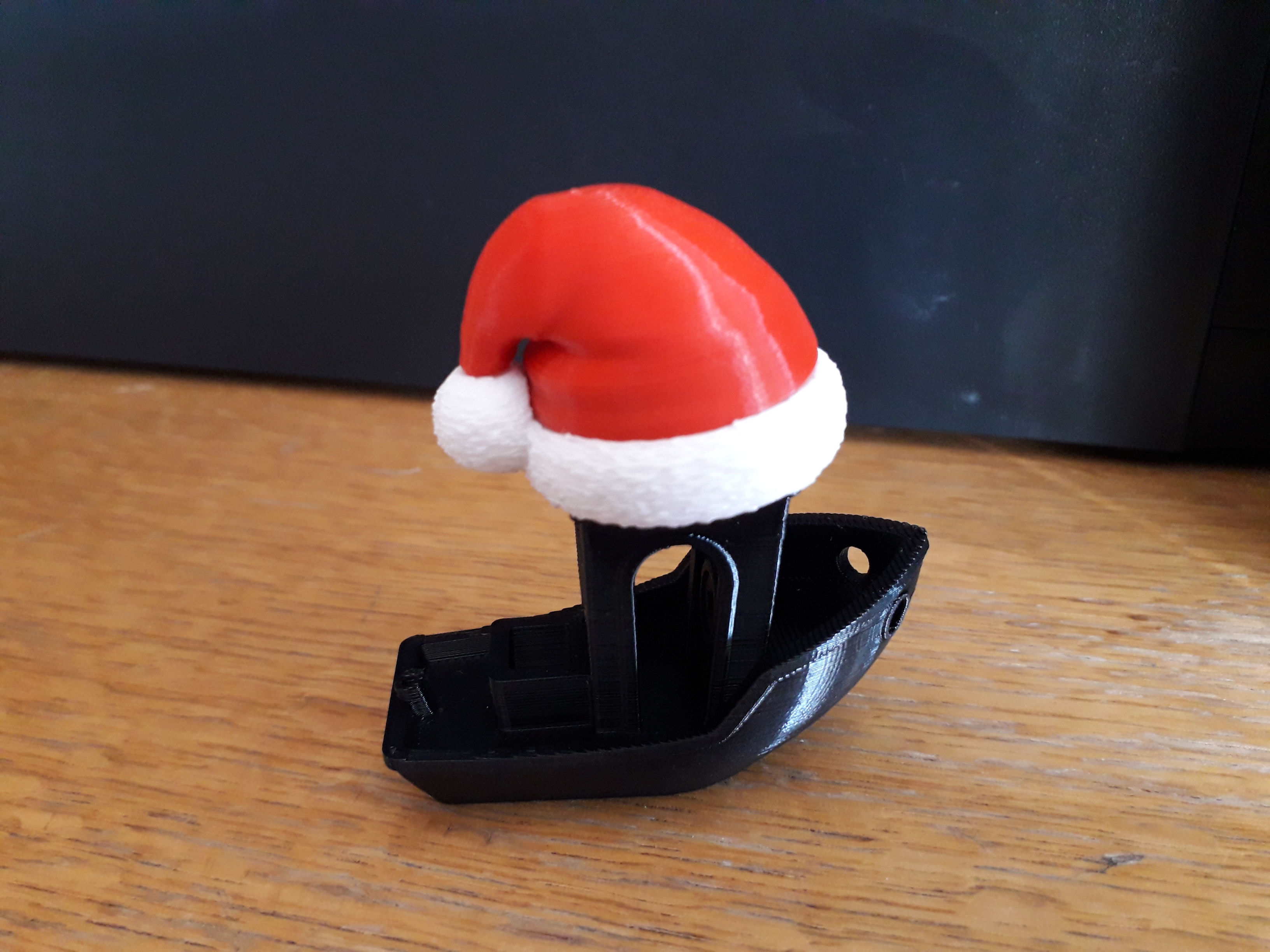 Santa Hat for your Benchy (Remix) - 2 part assembly