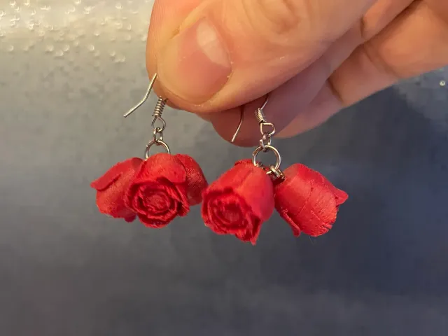 roses earrings / náušnice s růžemi