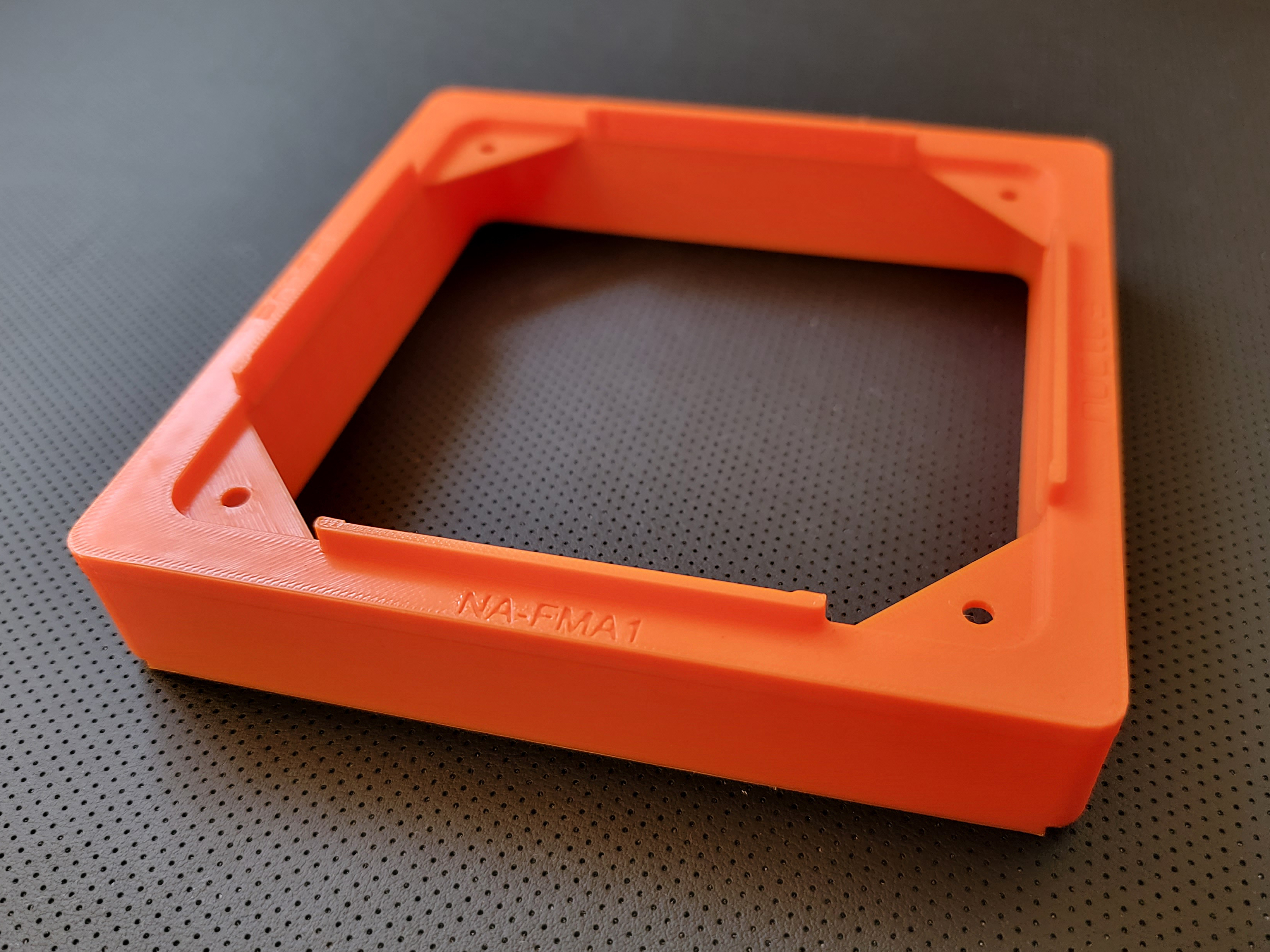 Noctua fan adapter for Lian Li PC-A77A bottom PSU position