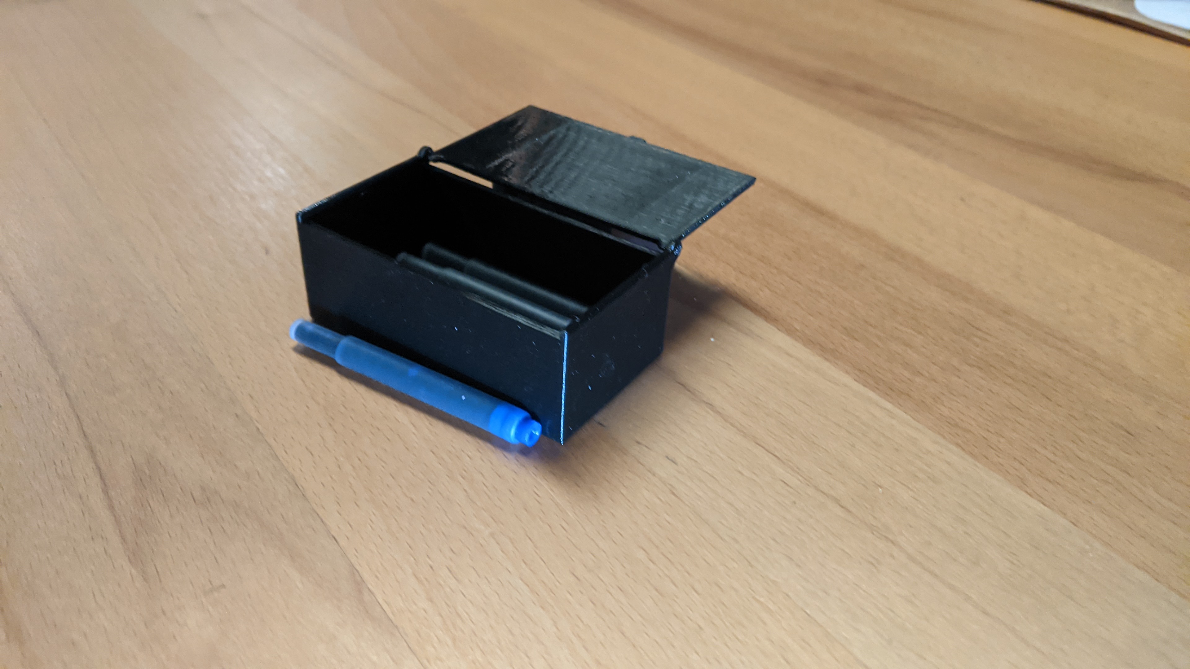 Box for Lamy ink cartridges (Print in place)