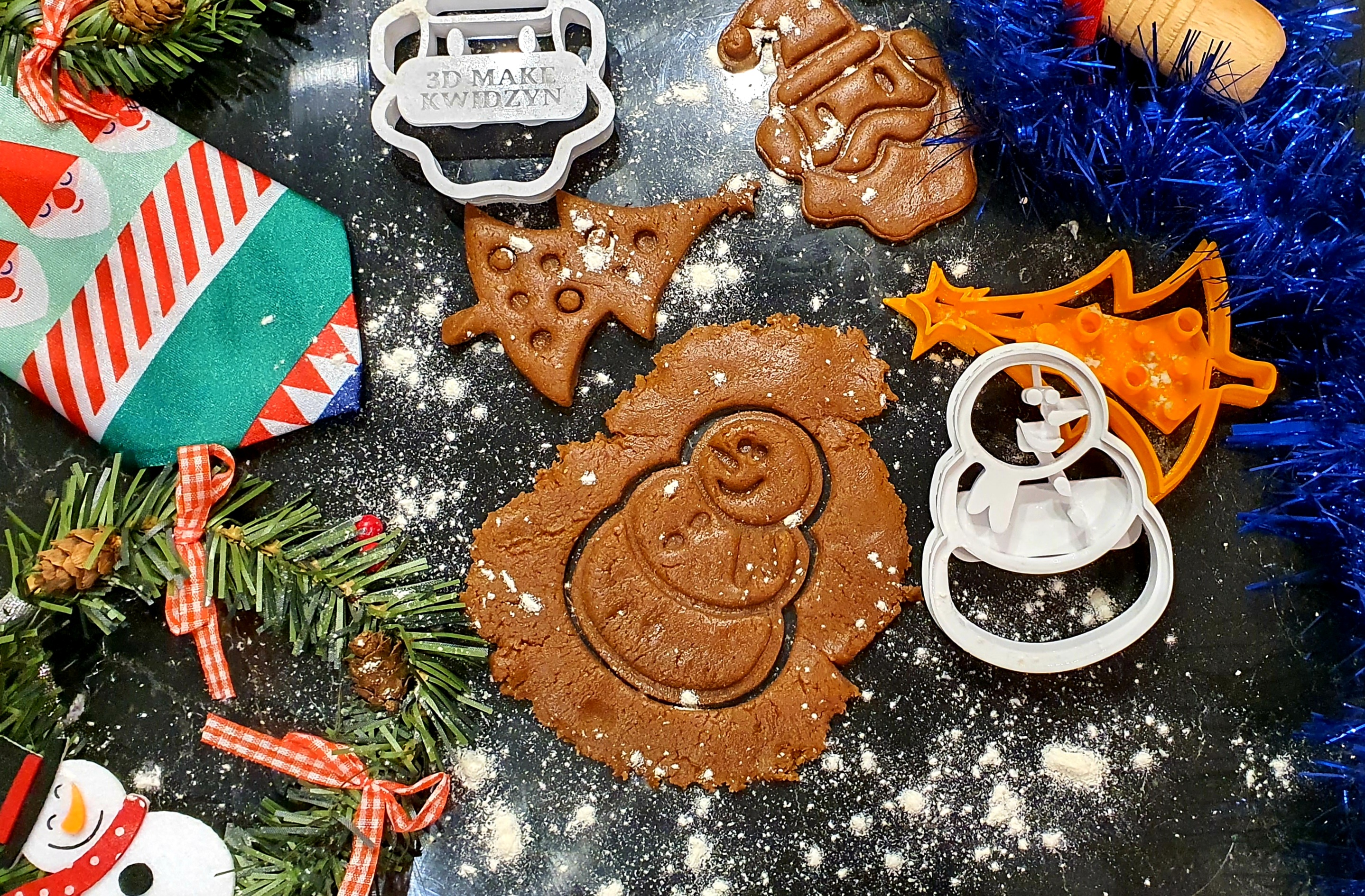 Snowman cookie cutter