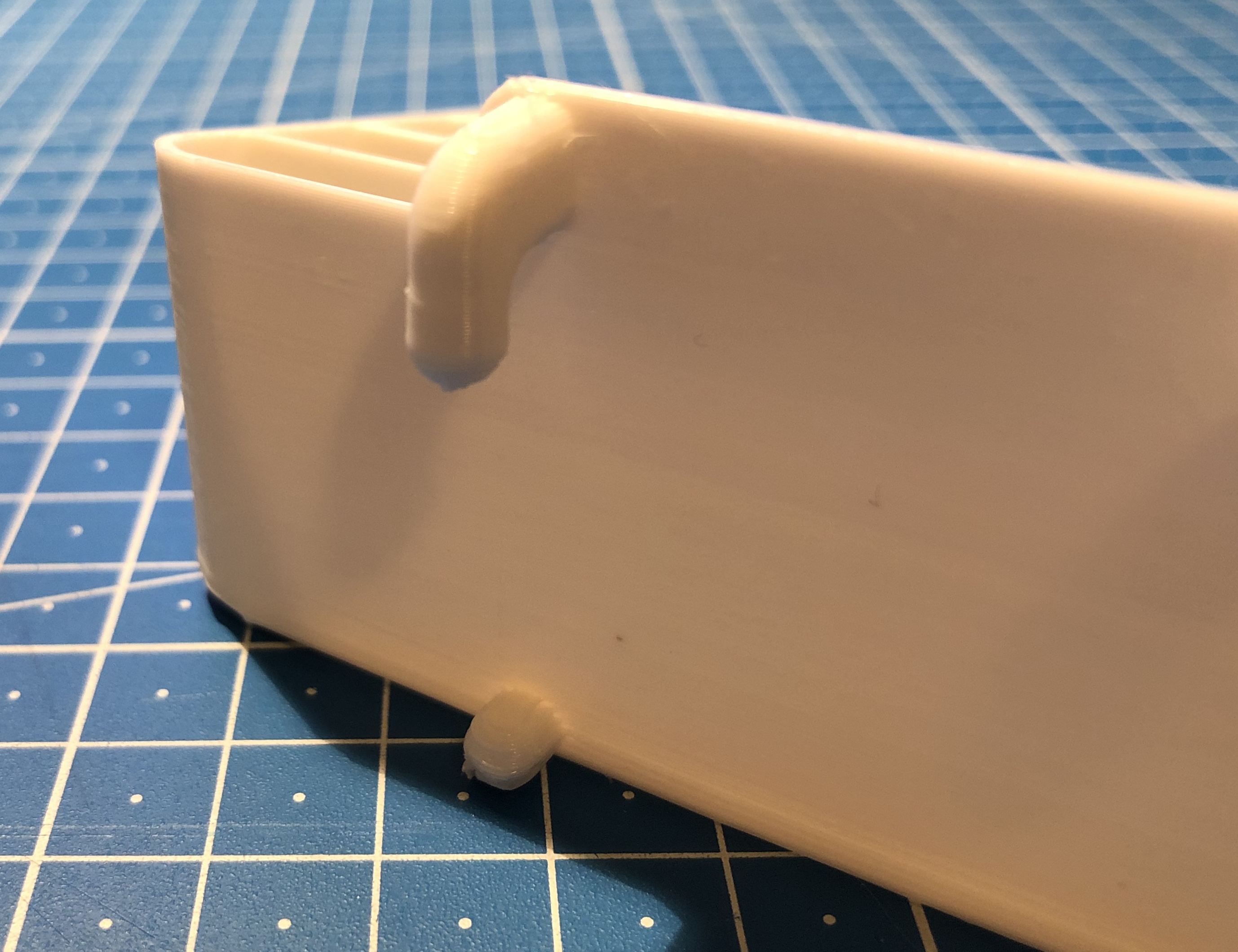SKADIS CARD HOLDER