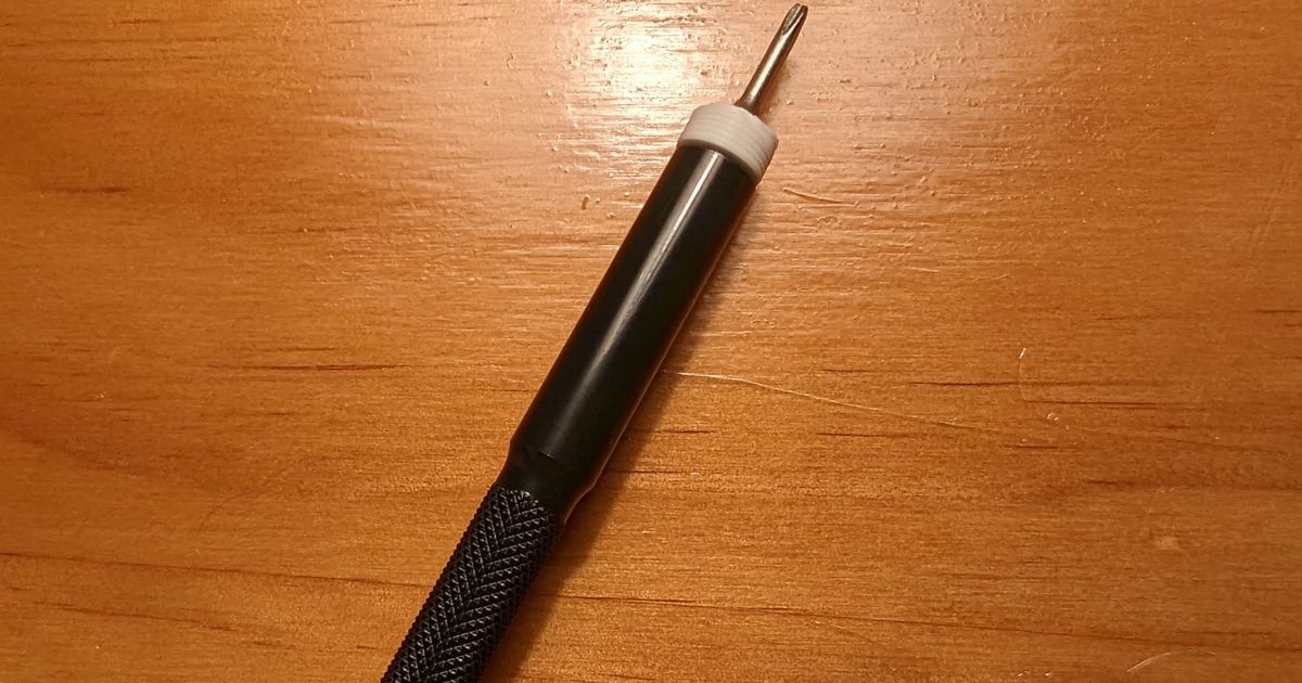 LTT to IFixit Adapter by Collin Ostrowski Download free STL model