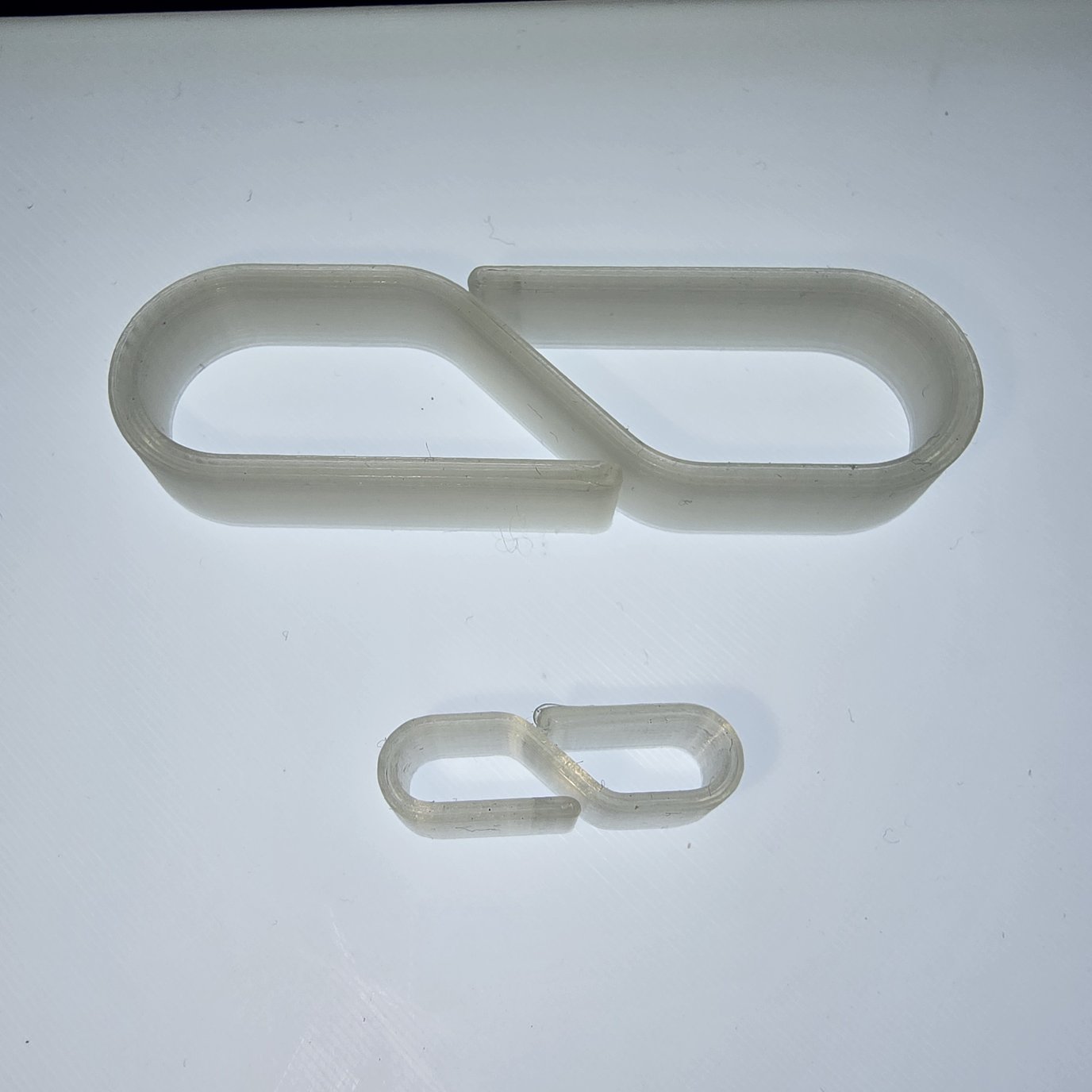 simple fast OpenSCAD cable clip