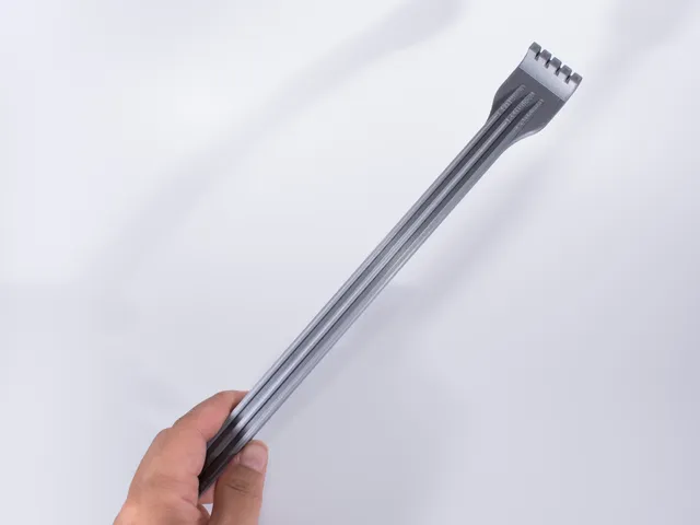 Back Scratcher 27.5cm