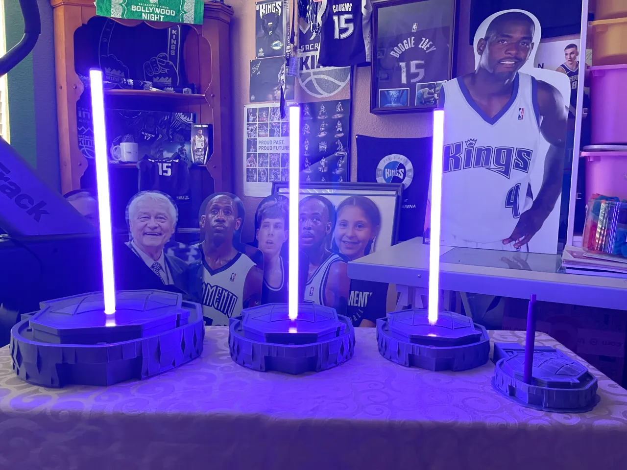 Light the Beam!: The Kings and the Most Exciting Light in Sports