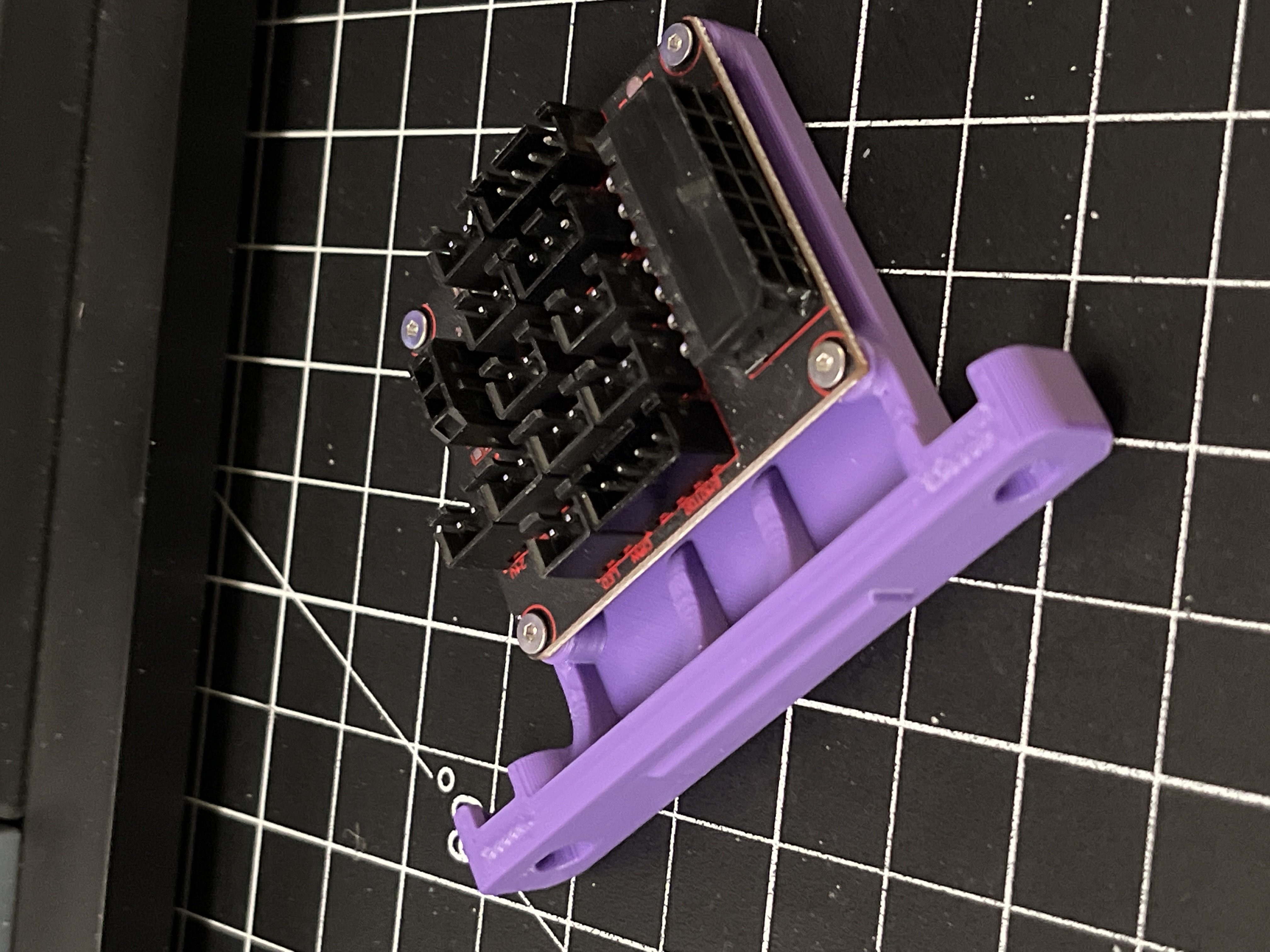 LDO Breakout PCB mount for 2020 extrusion