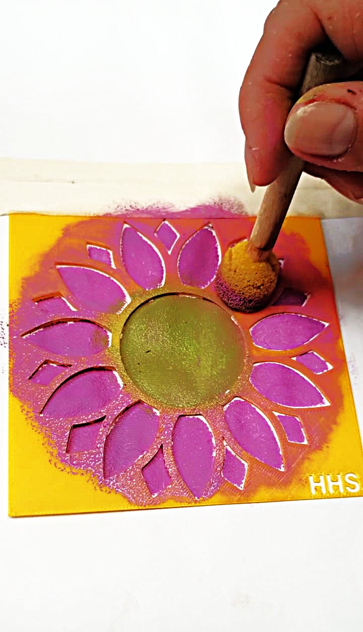 Miniatura 3 do modelo 3D flower stencil pack 1