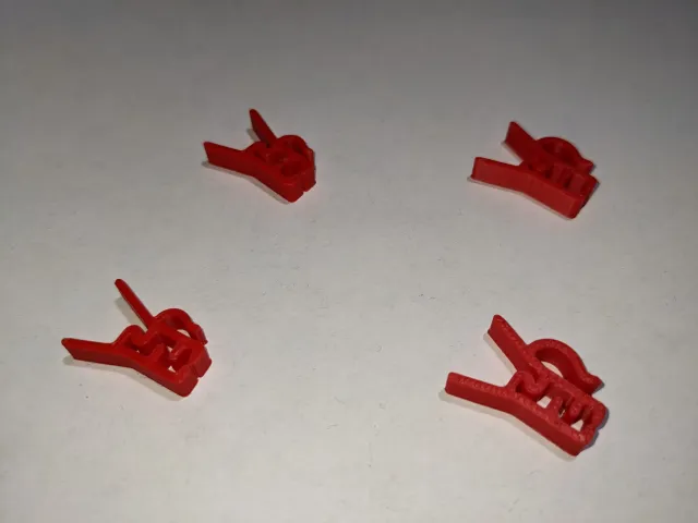 Headphone microphone clip