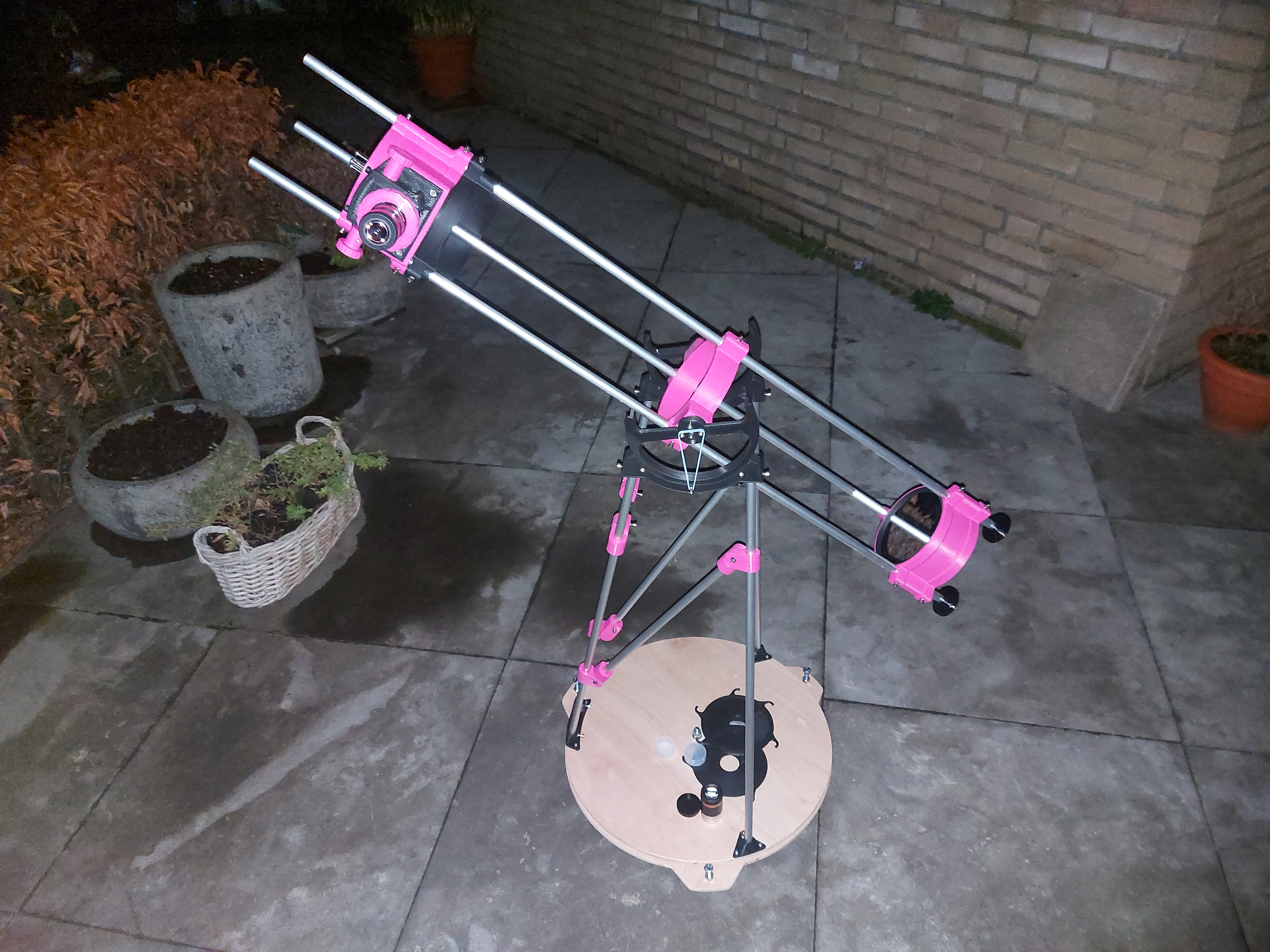 Hadley Telescope M4 Heat Insert Remix