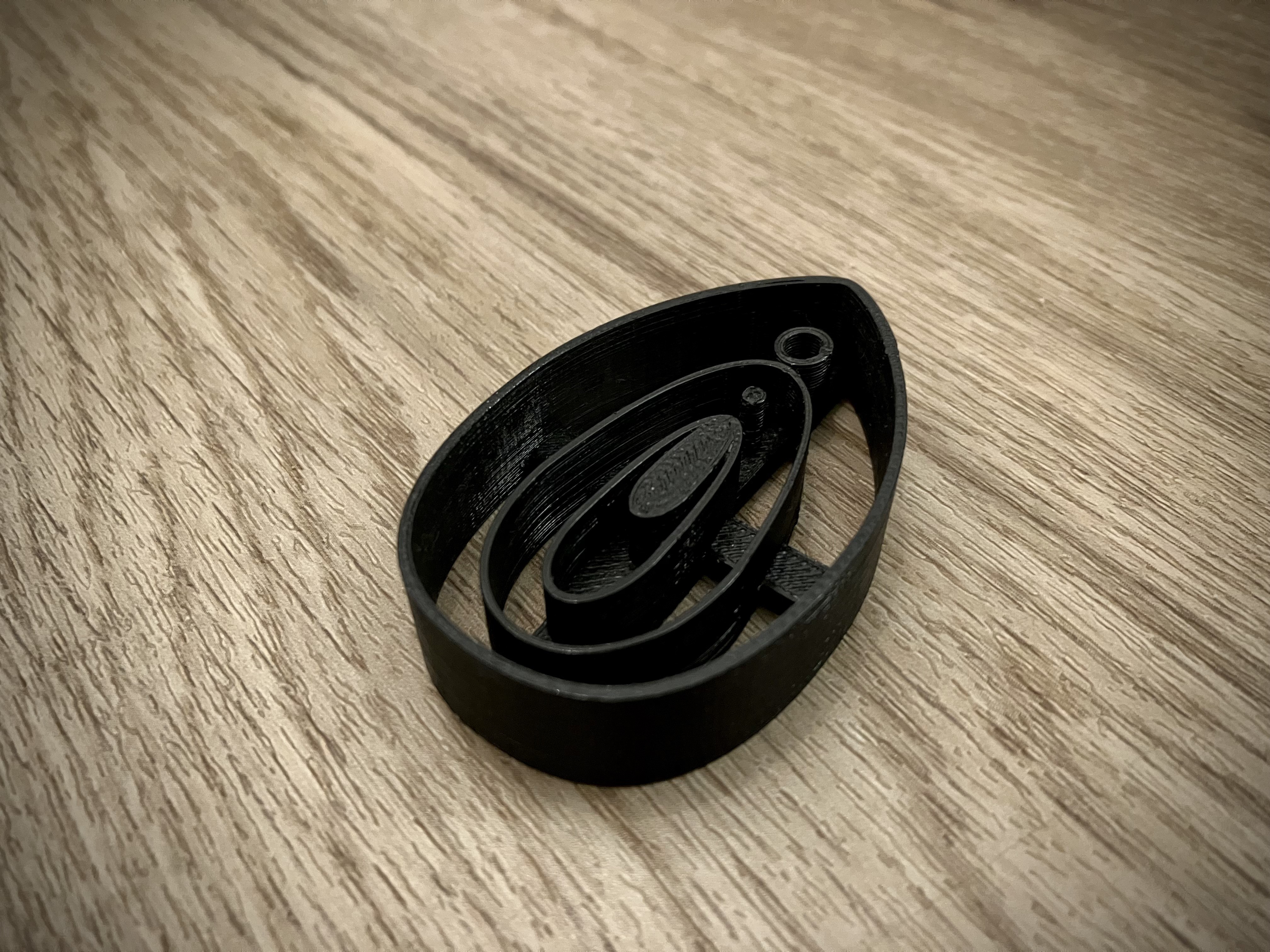 Kinky Cookie Cutter "V"