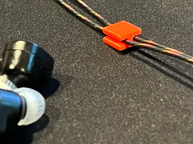 Headphone cord slider for Moondrop CHU (1.7mm cable)