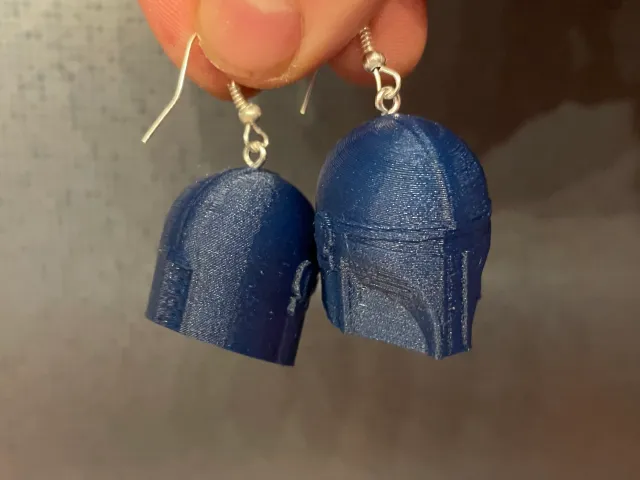 mandalorian head earrings / nausnice mandalorian