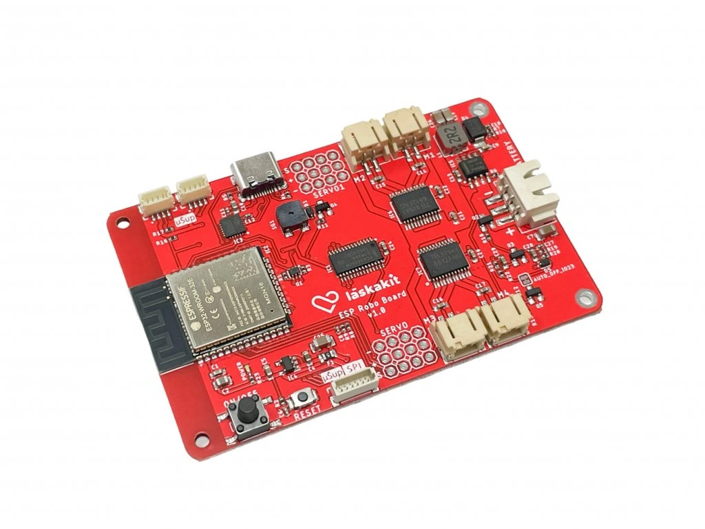 Univerzální deska pro řízení robotů a vozítek RoboBoard s ESP32