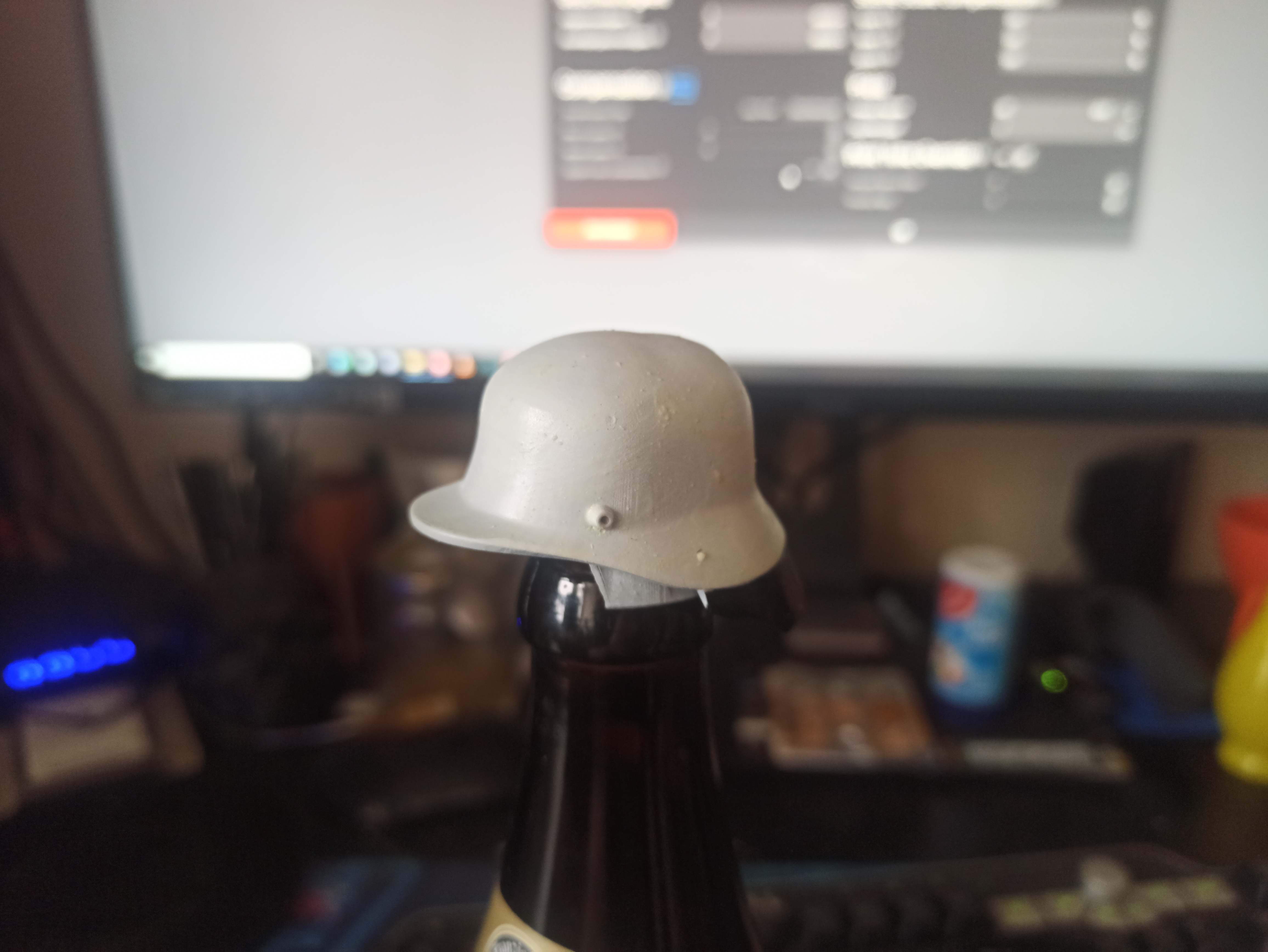 Beerbottlehelmet "Freiwillige Feuerwehr"