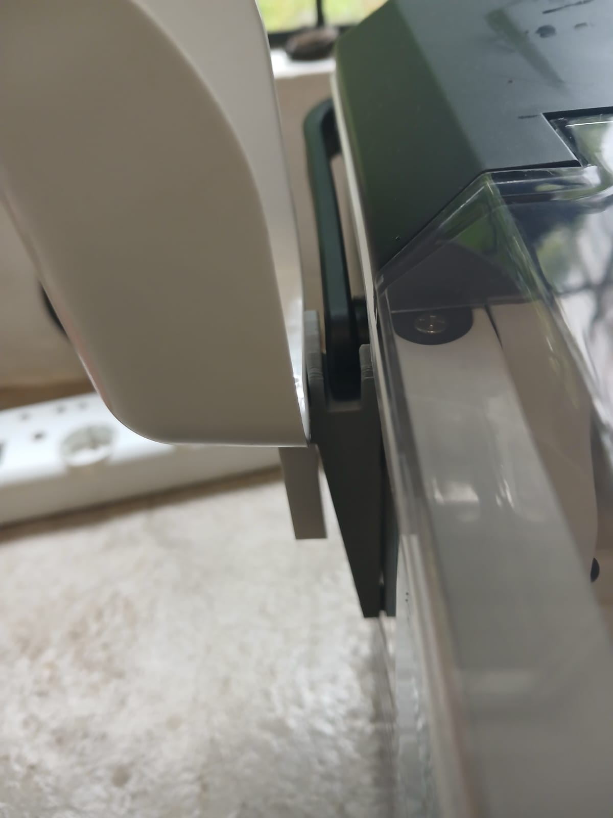 Ice Scoop Holder