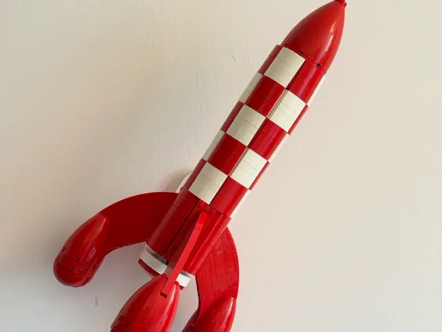 Tintin Rocket Lego wall mount