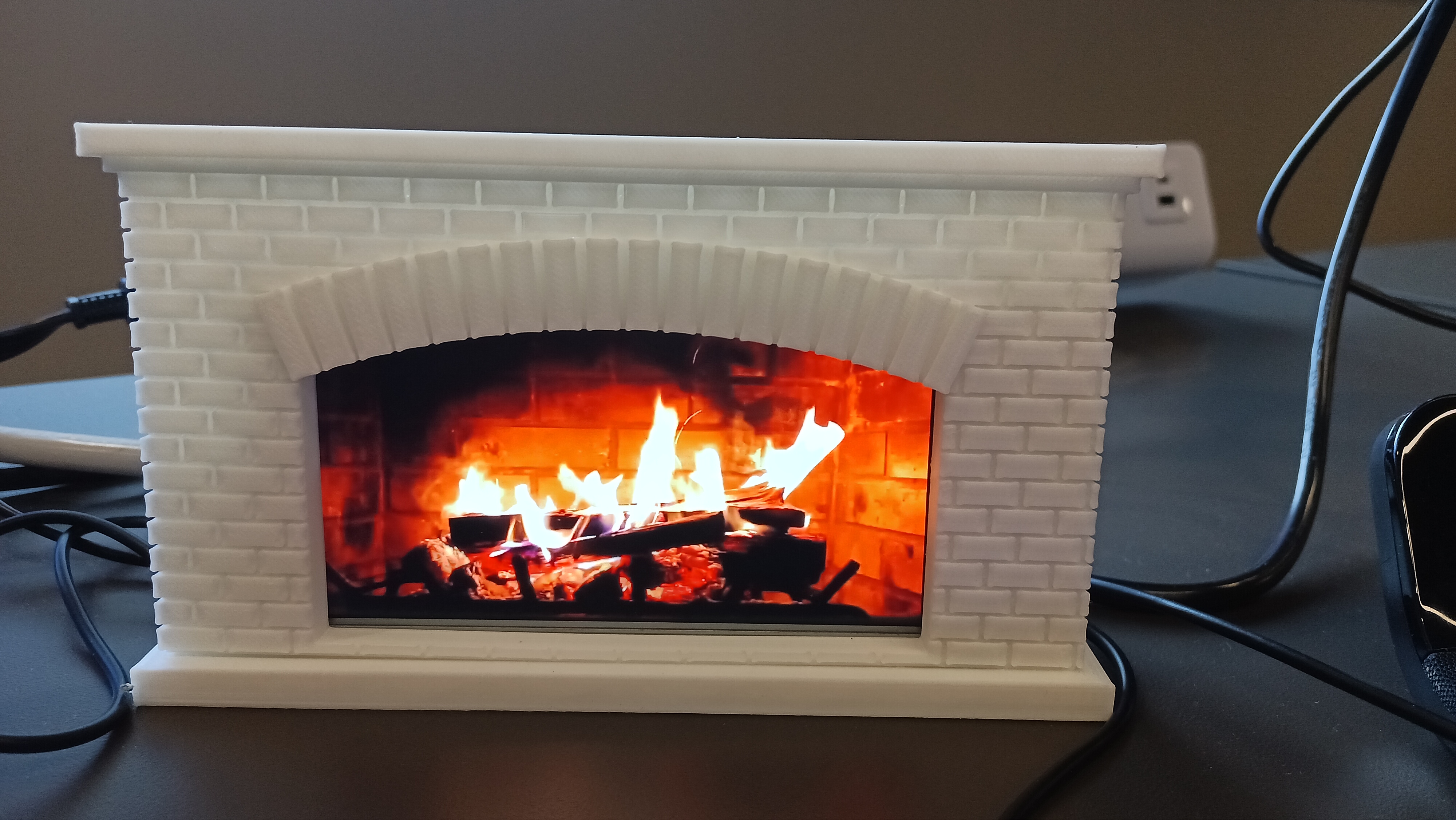 Cozy Fireplace Wireless charger