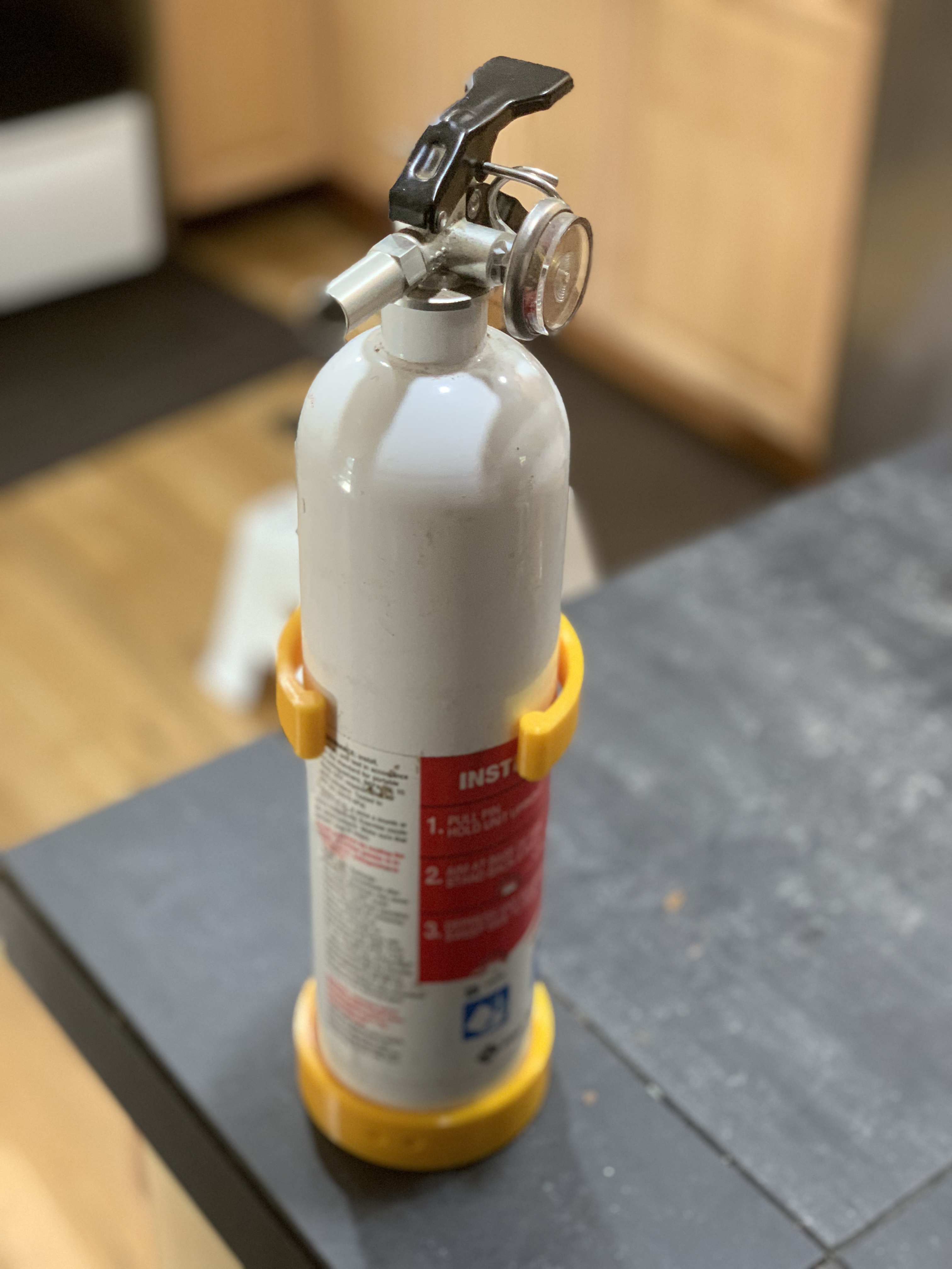 Automotive fire extinguisher mounts by Dot Dot Dash | Download free STL ...