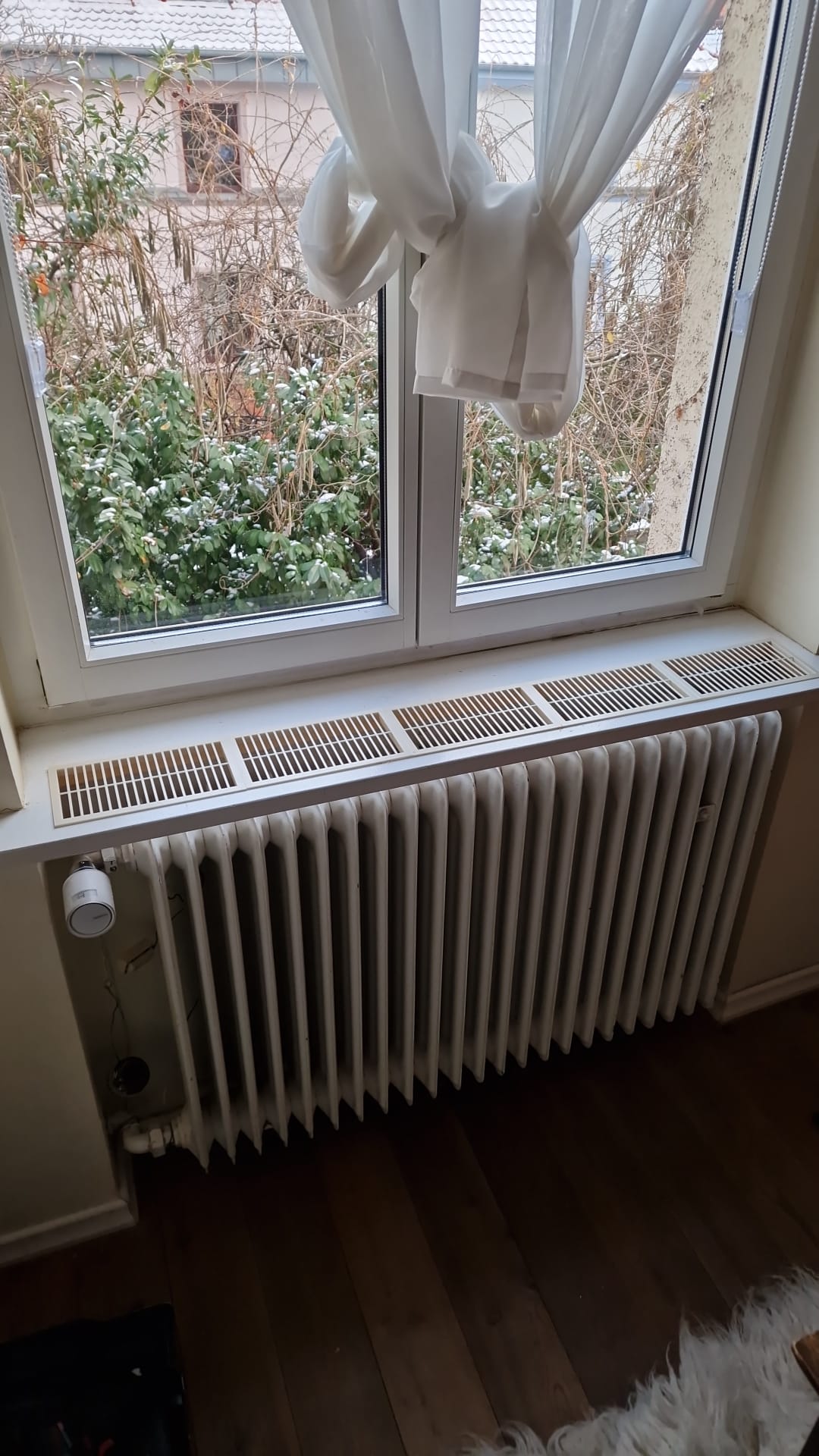 Windowsill Ventilation Grid