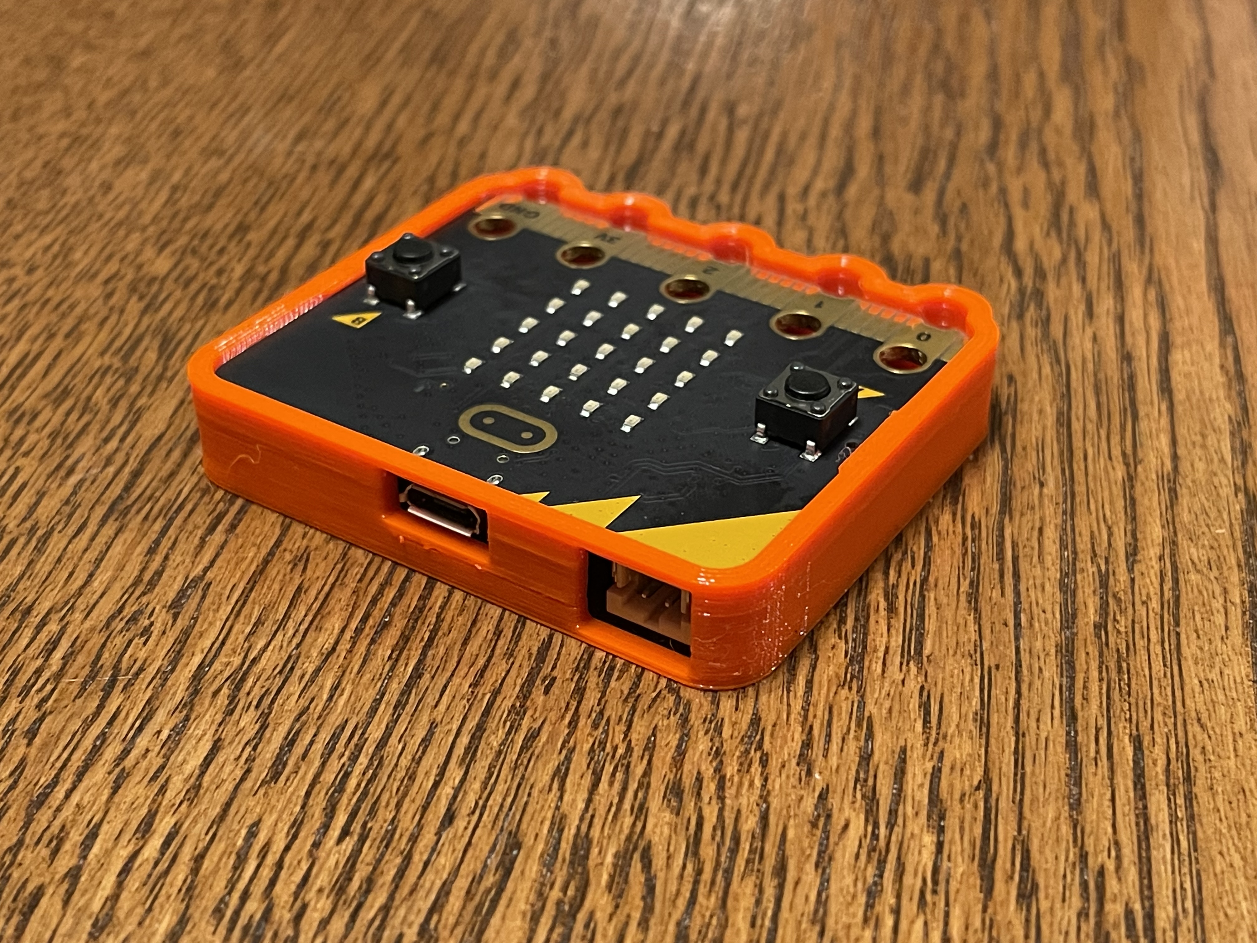 Miniatura 3 do modelo 3D Micro:bit case with magnets