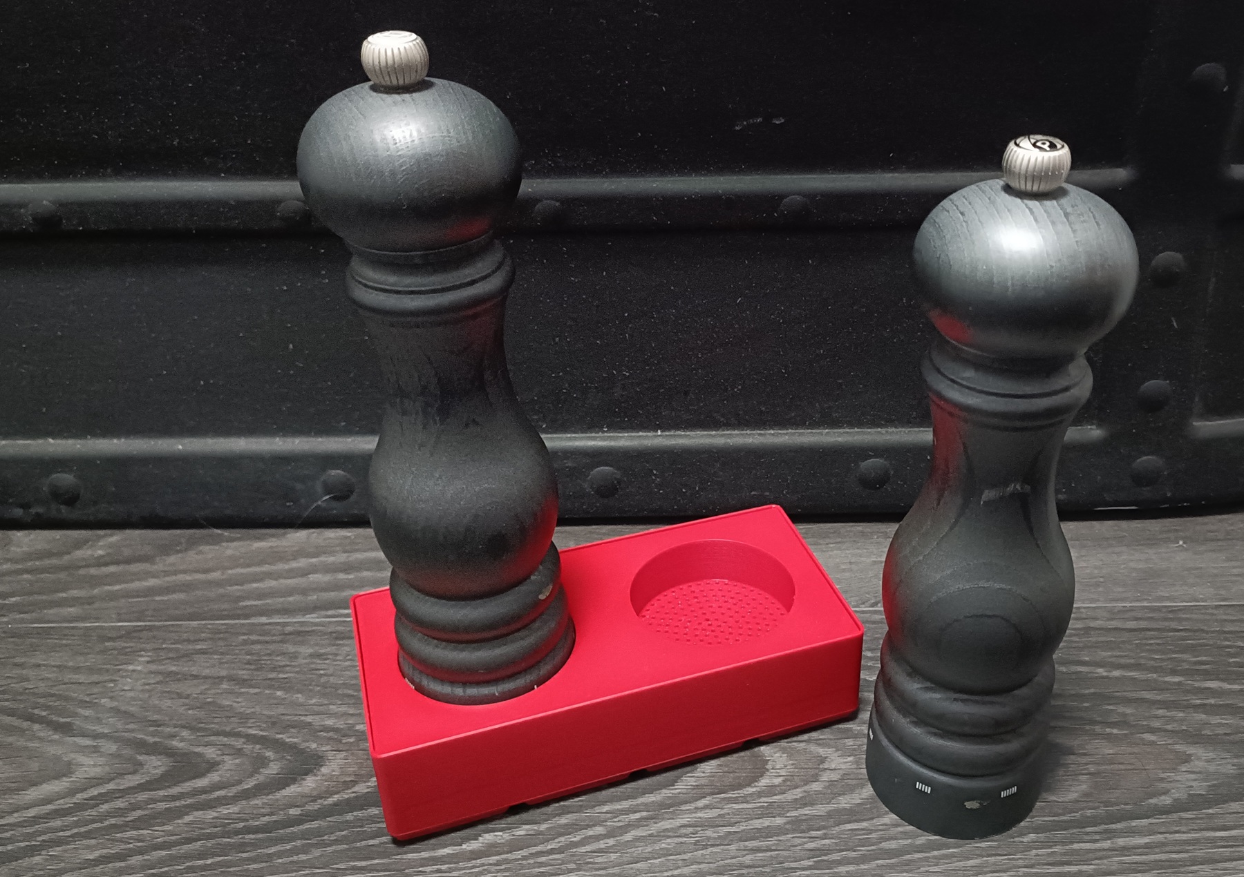 Gridfinity Peugeot Paris Salt and Pepper mill dehumidifier