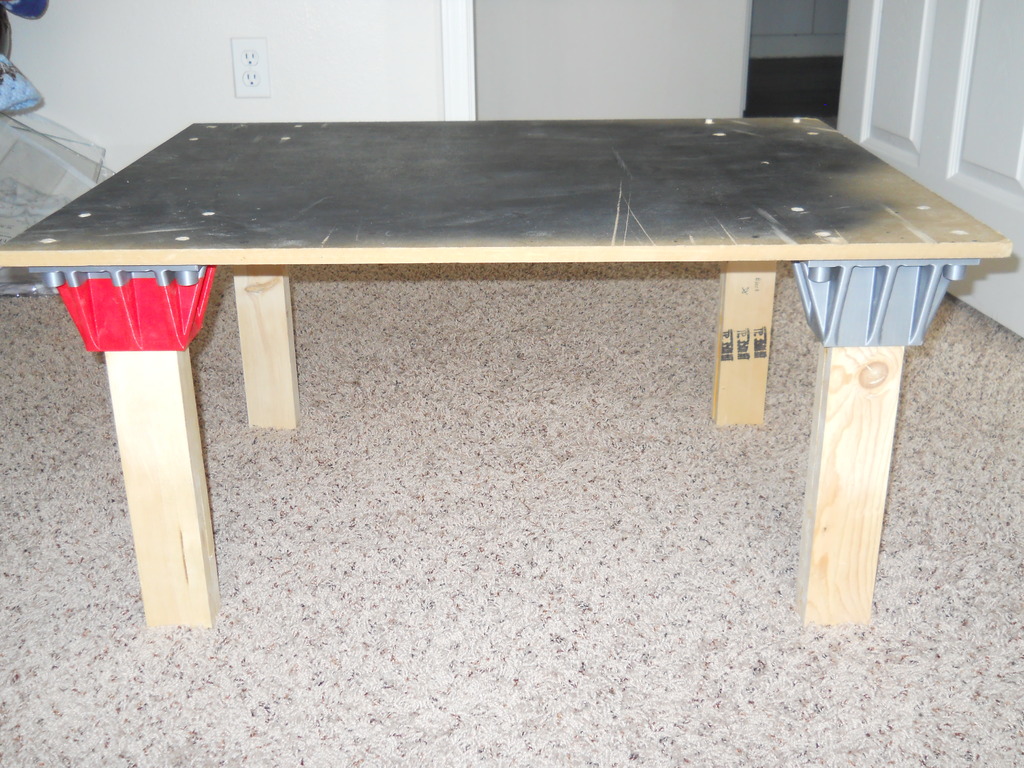 Table leg holders by TideChanger Download free STL model