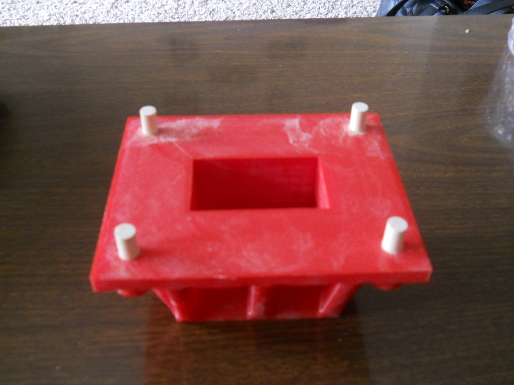 Table leg holders by TideChanger Download free STL model