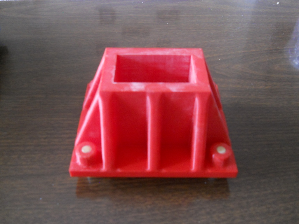 Table leg holders by TideChanger Download free STL model