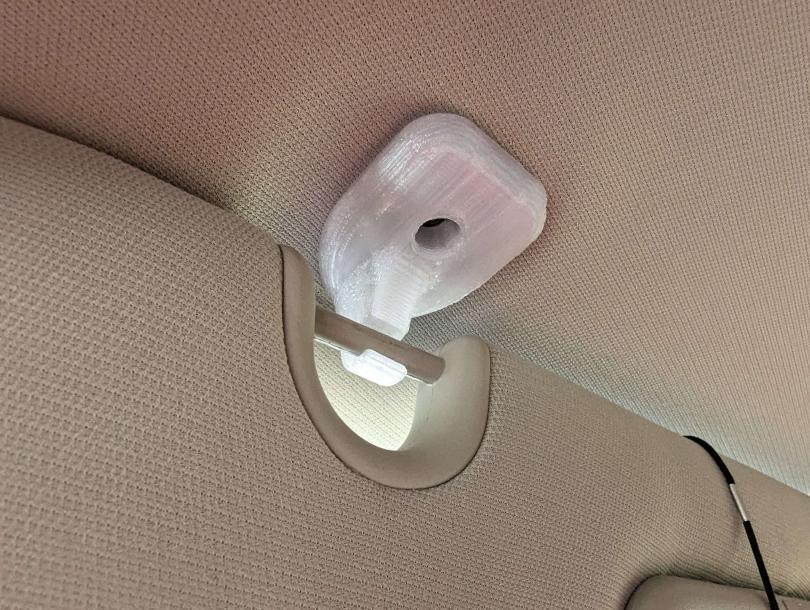 Sun visor retainer for Jeep Compass by DC Download free STL model