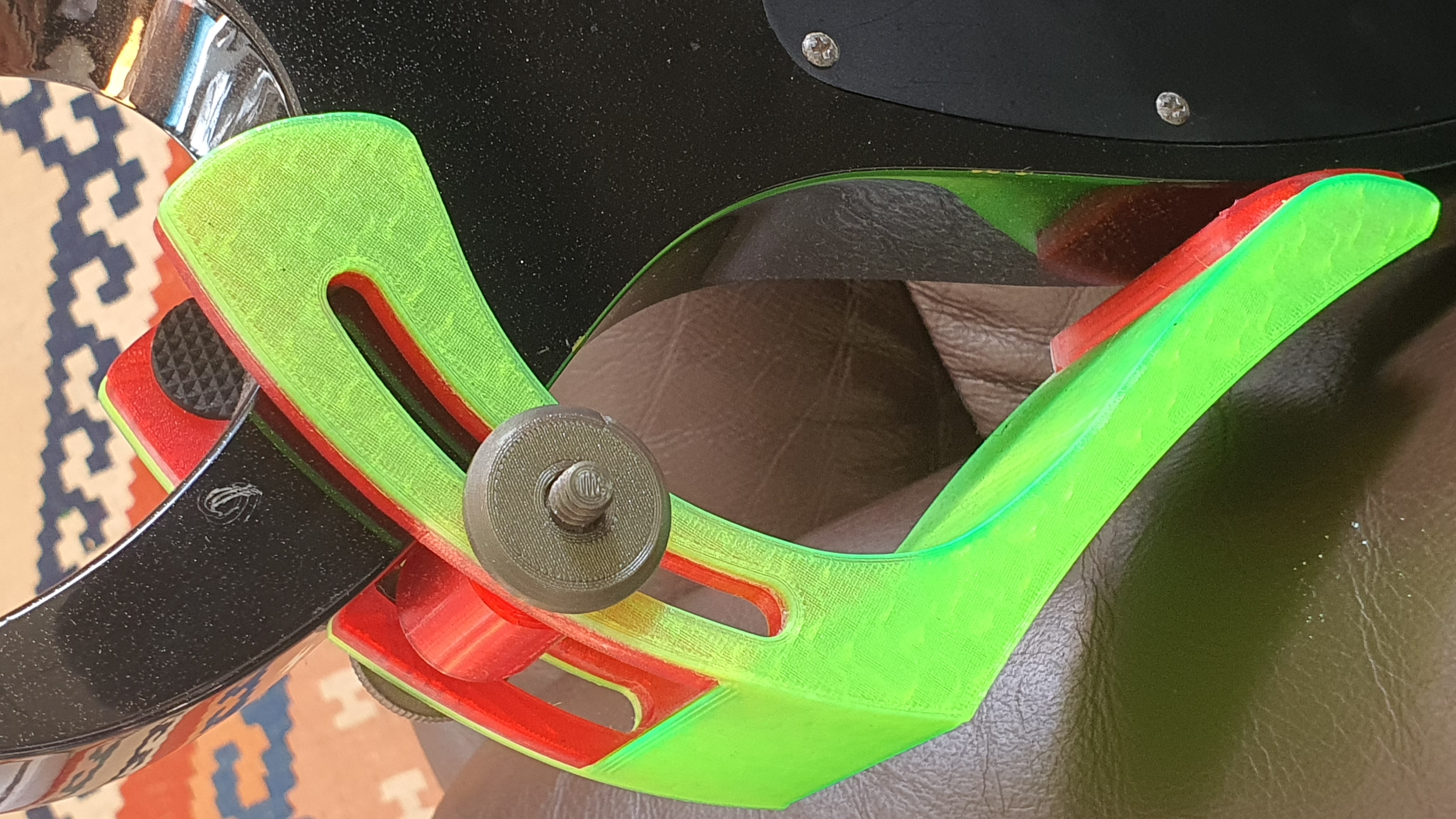 Ergonomic electric guitar riser stand por Orbital | Descargar modelo ...