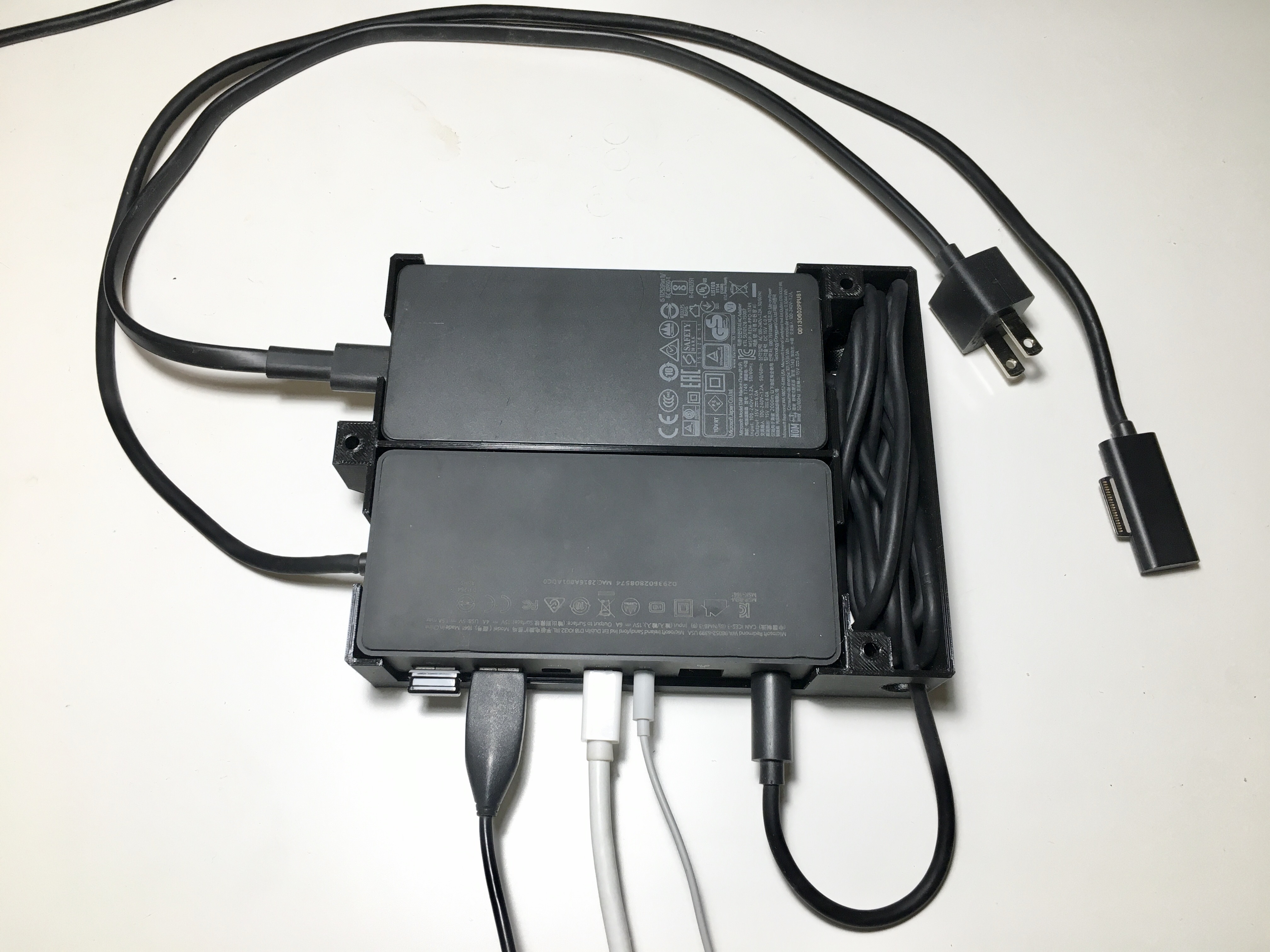 Mount for Microsoft Surface Dock 2 — miniatura 3