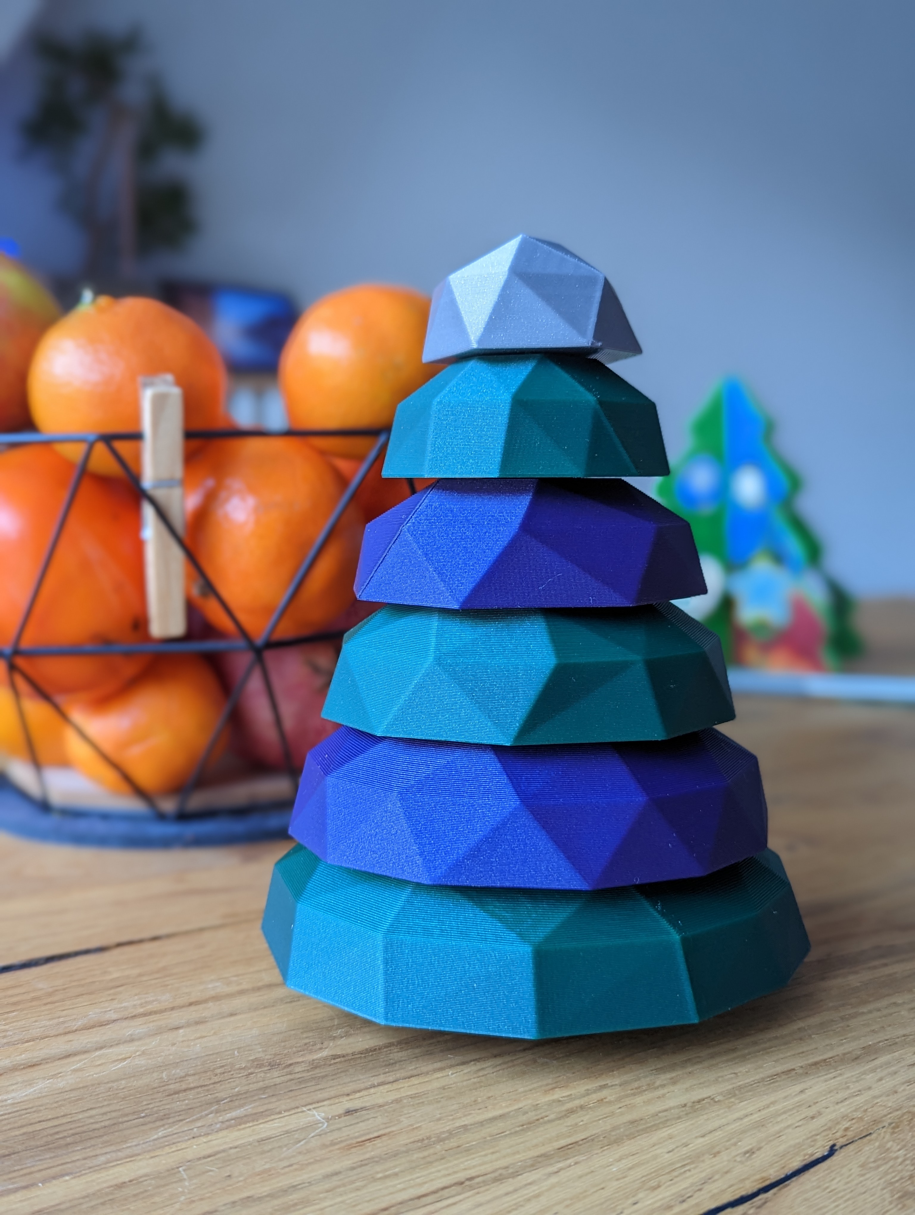 Miniatura 2 do modelo 3D Low Poly Stackable Christmas Tree