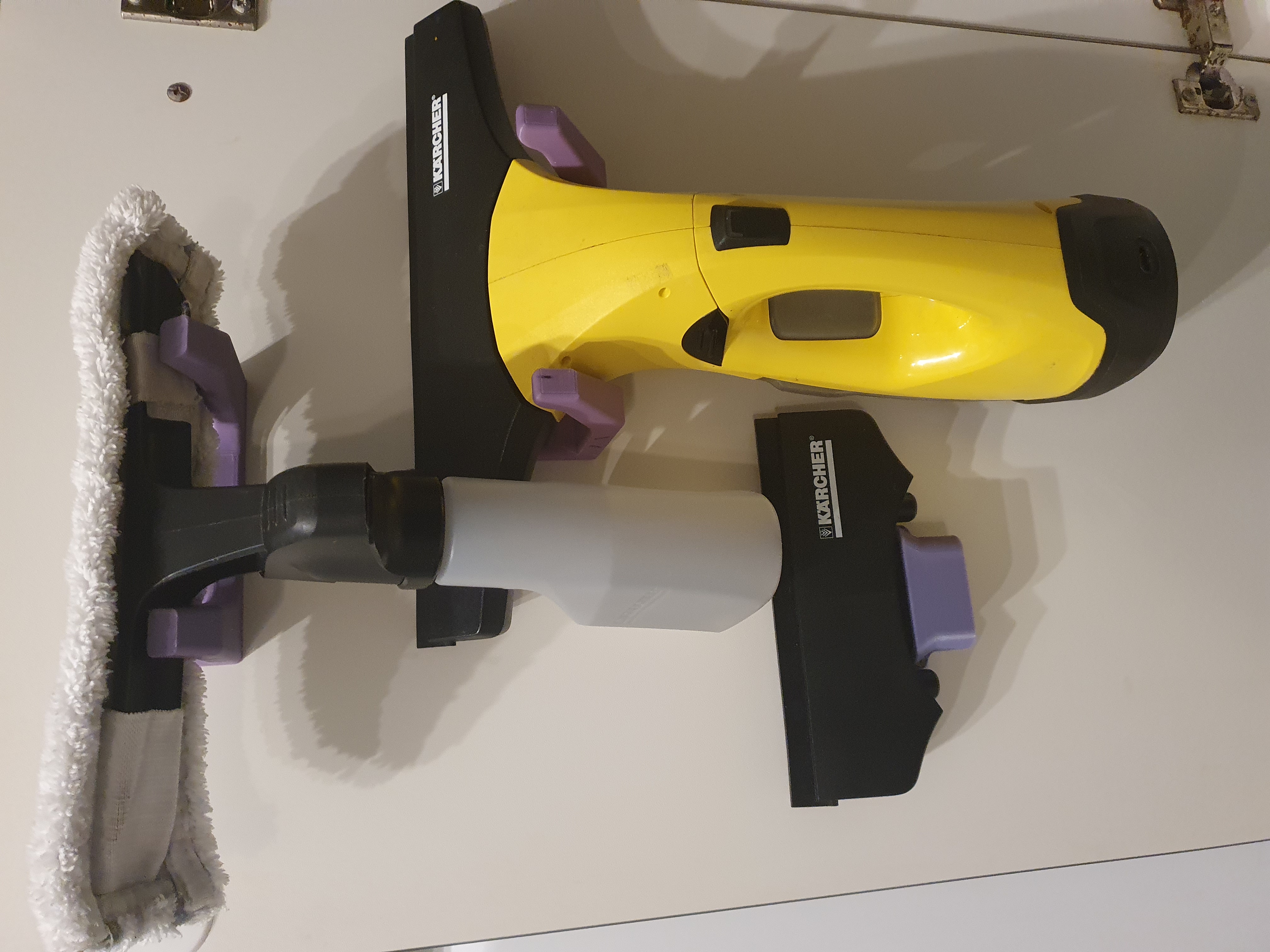 Wall Mount Bracket for Karcher Window Vacuum with accessories & EU charger
