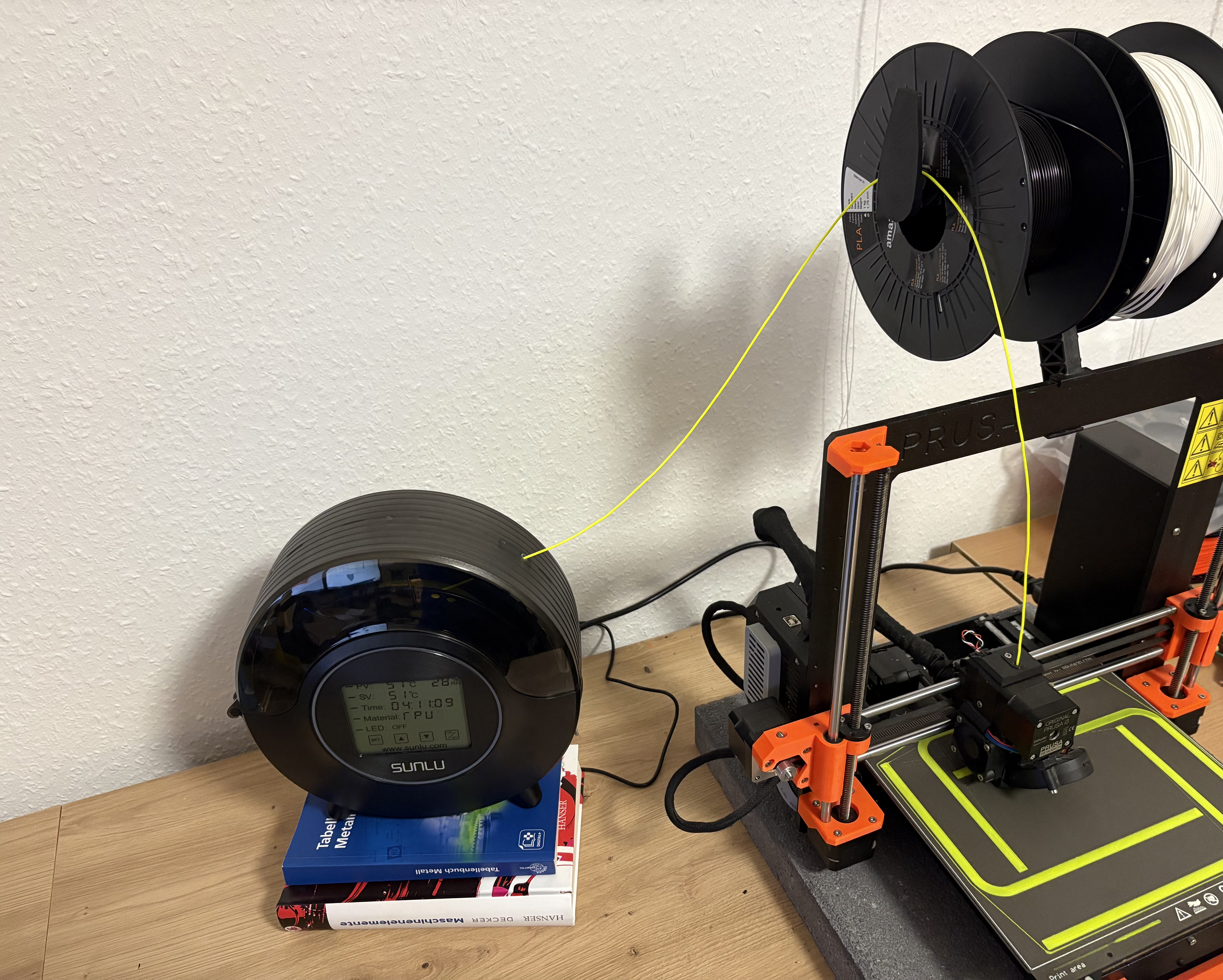 Filament guide for Prusa Spoolholder / Filamentführung für Spulenhalter