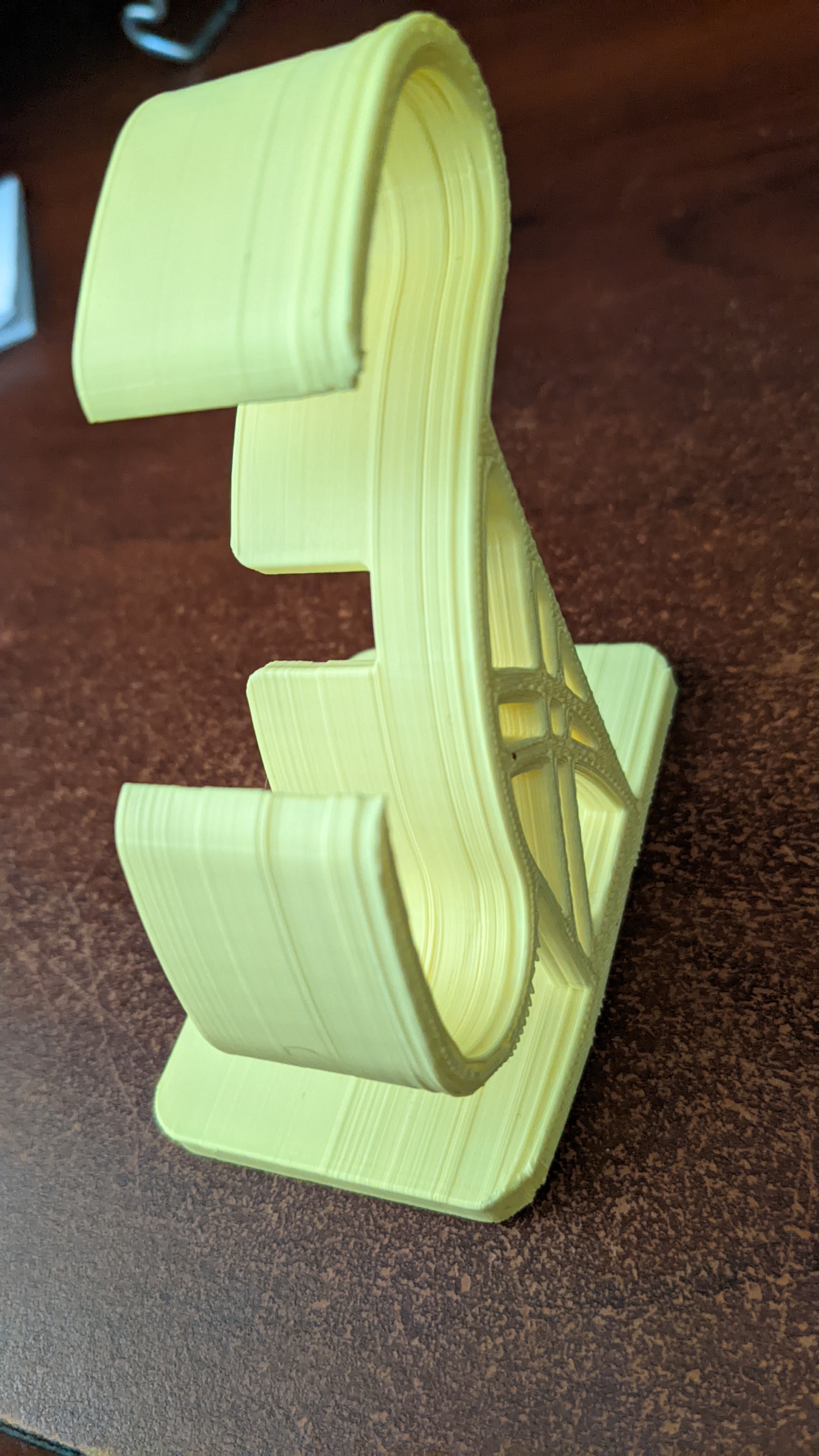 Designer Watch Stand Versa 3 by Puxi Download free STL model