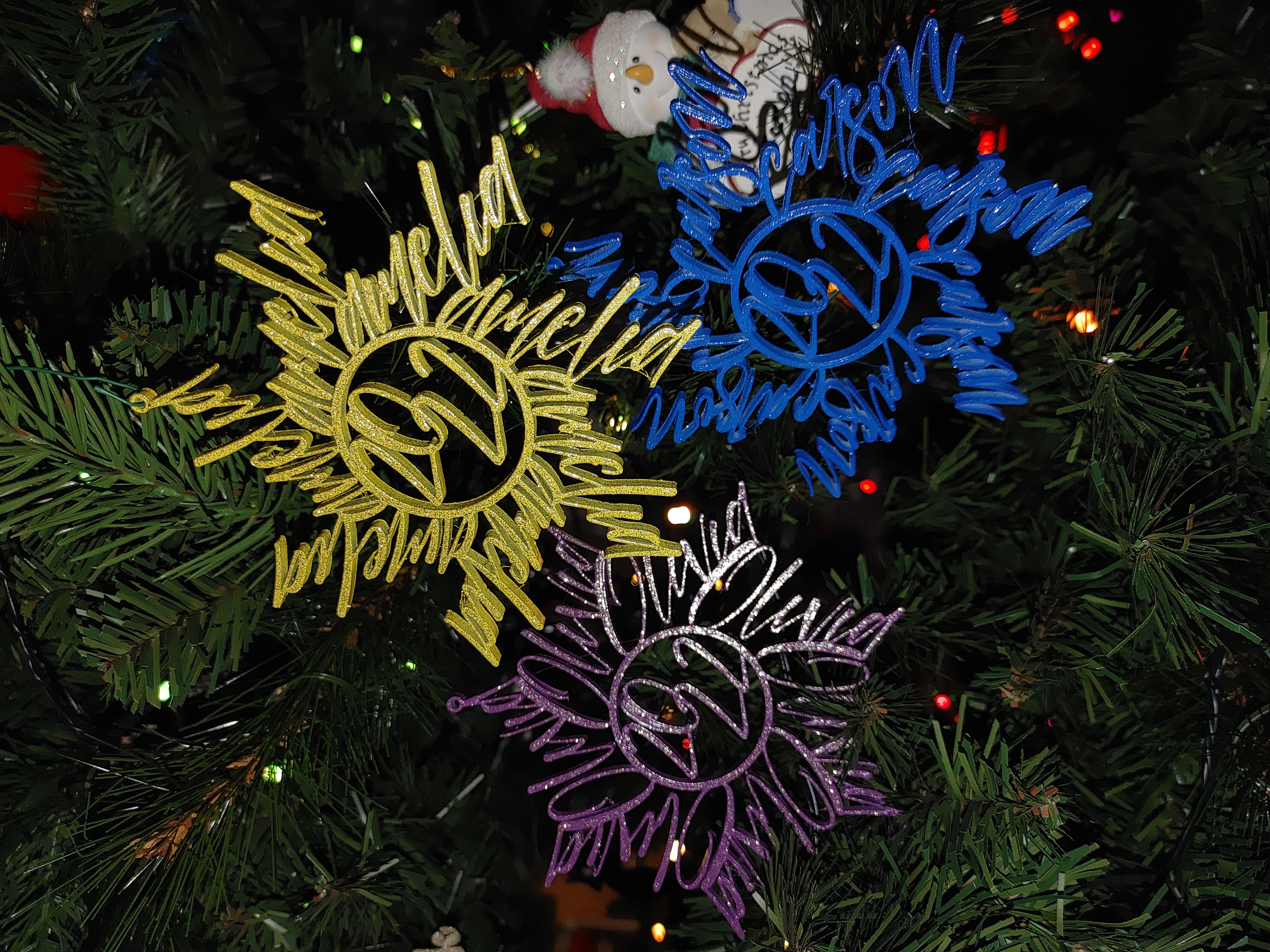 Miniatura 4 do modelo 3D Customizable Word Snowflake