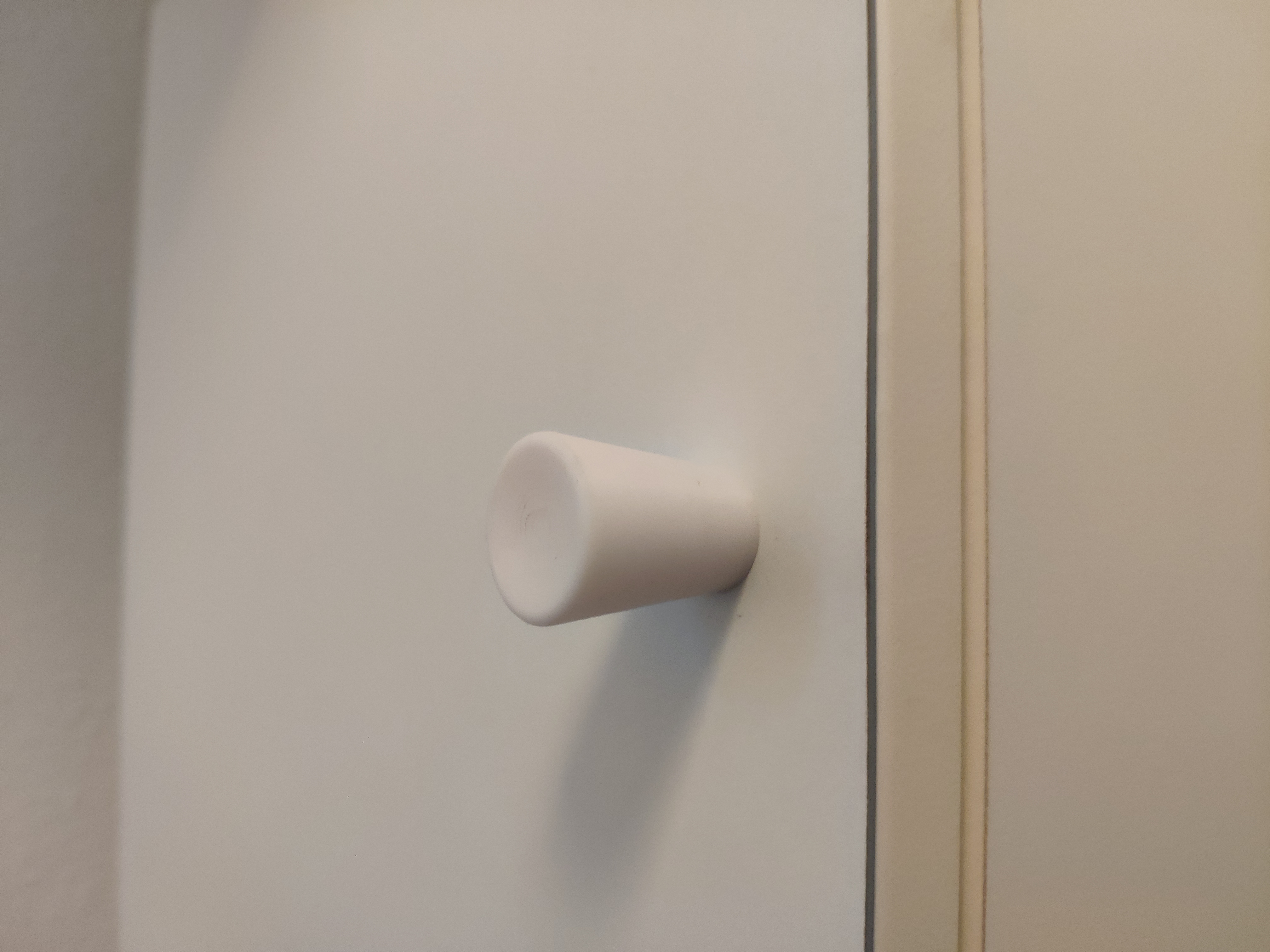 Simple Cabinet Door Knob