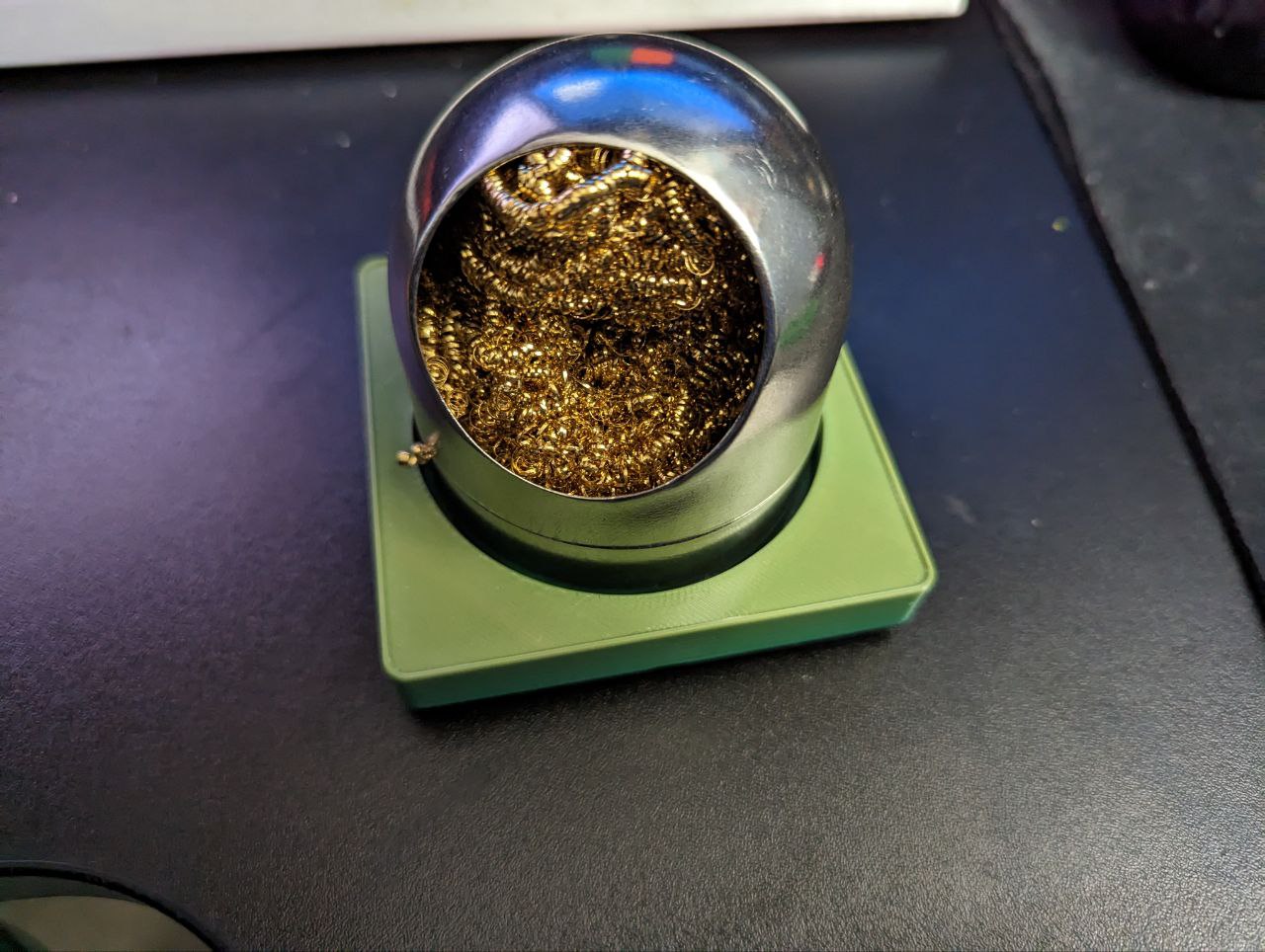 Gridfinity Generic Brass Wool Solder Tip Cleaner Adapter by aonomus